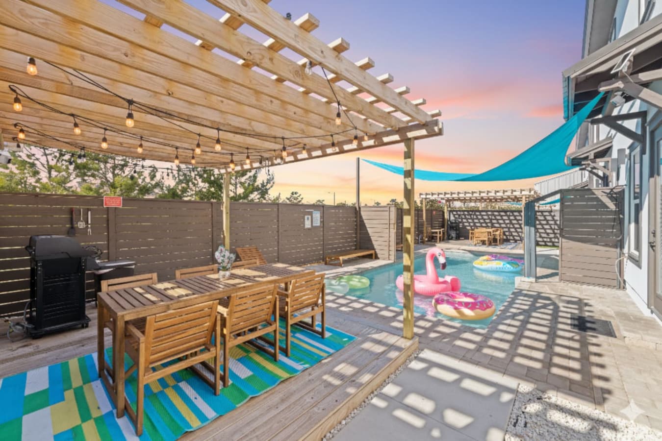 A wonderful patio to enjoy while you stay by the beach