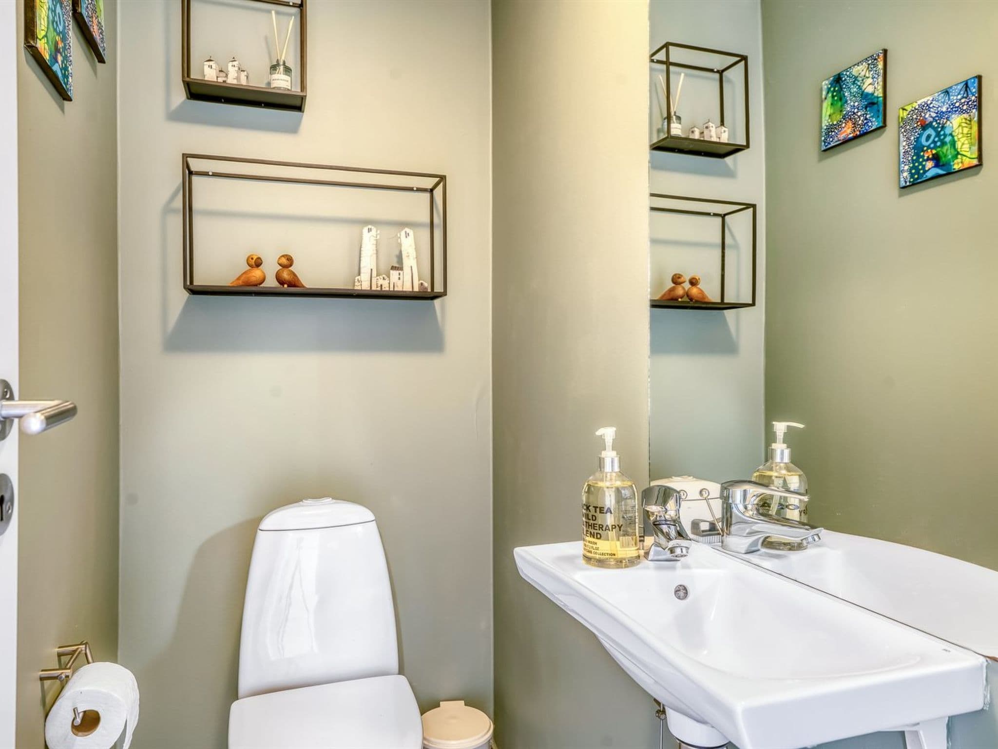 Bathroom / Wellness