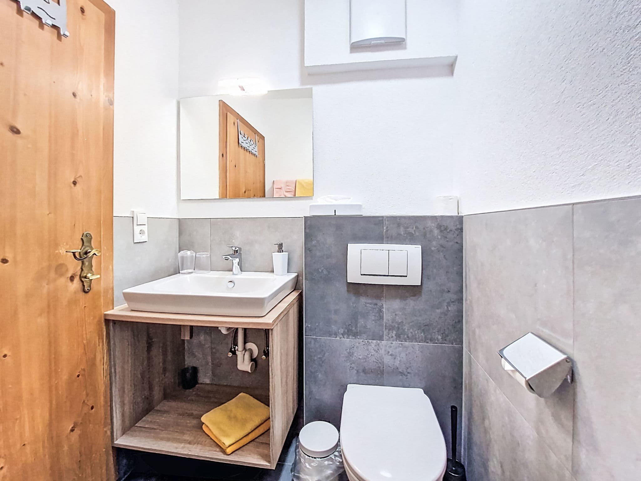 Bathroom / Wellness