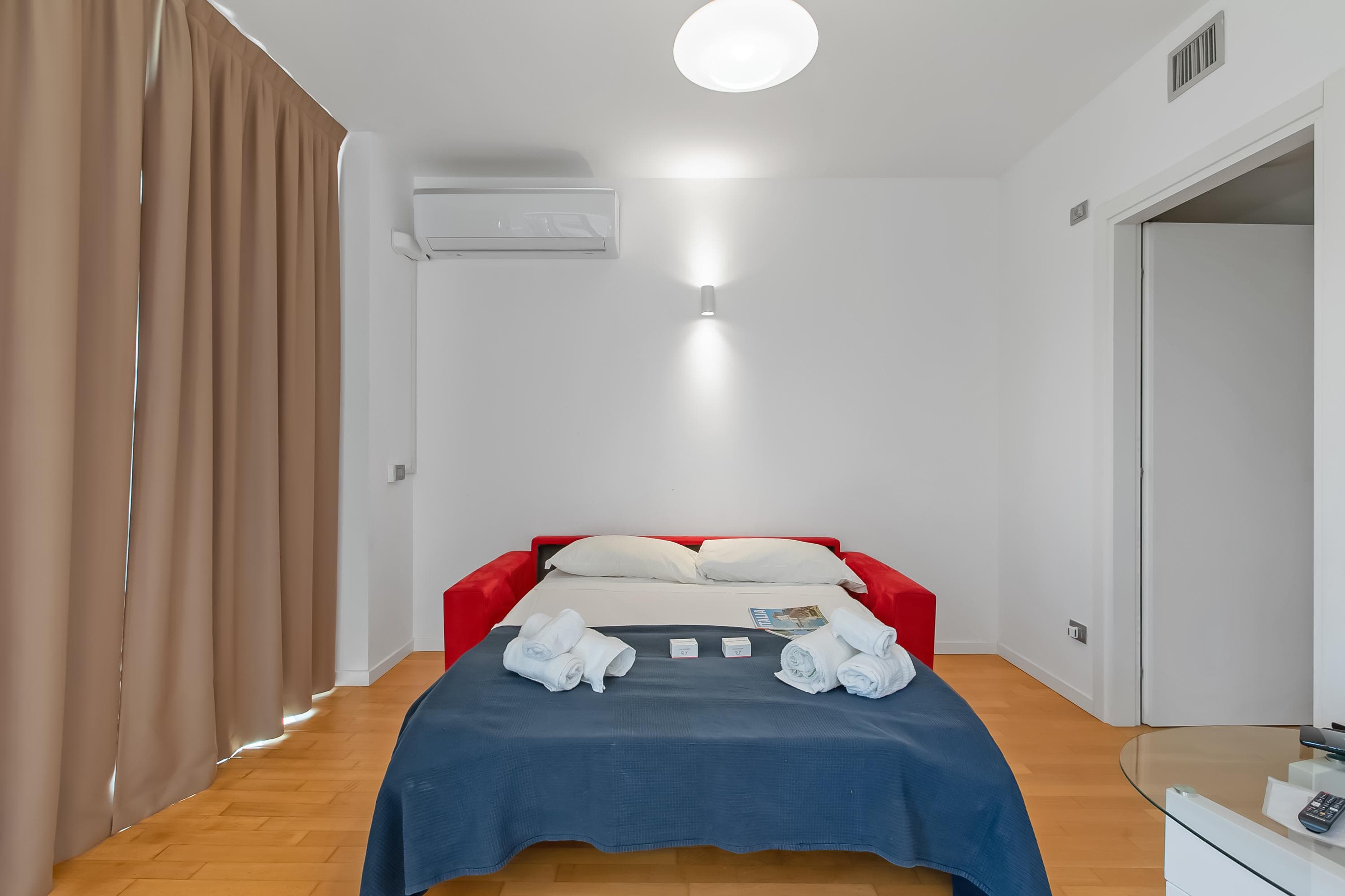 Gallery Image 13