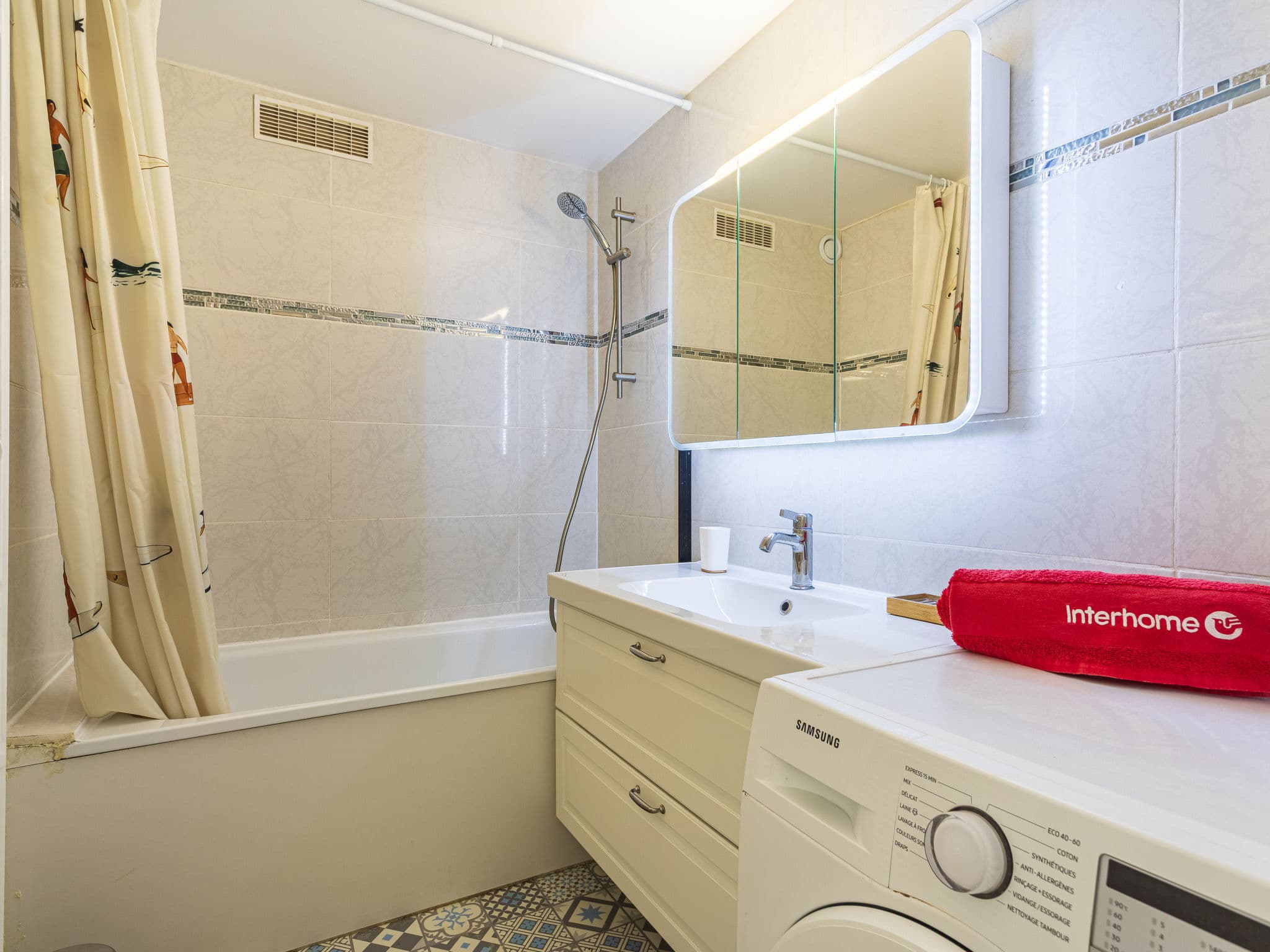 Bathroom / Wellness