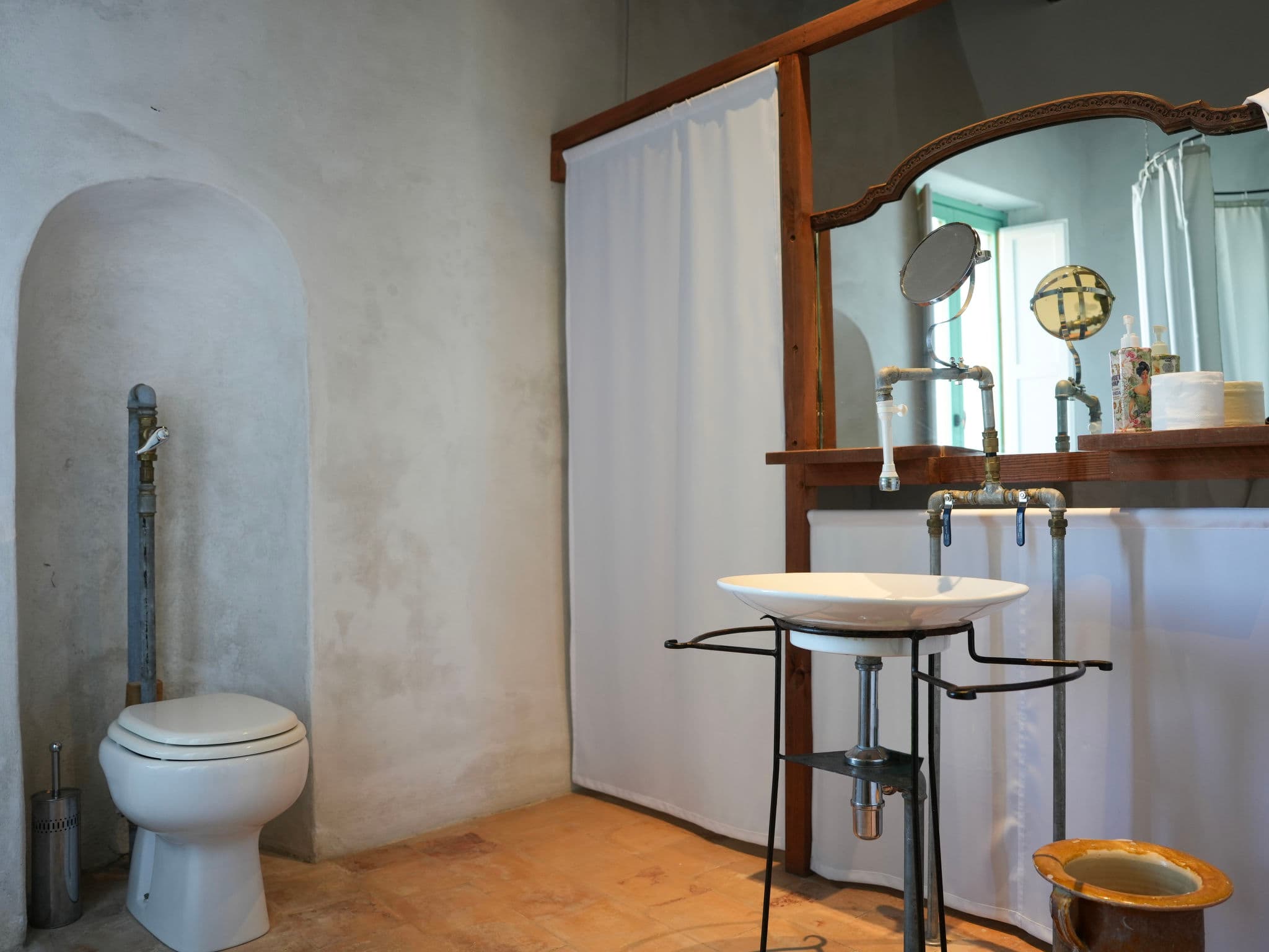 Bathroom / Wellness