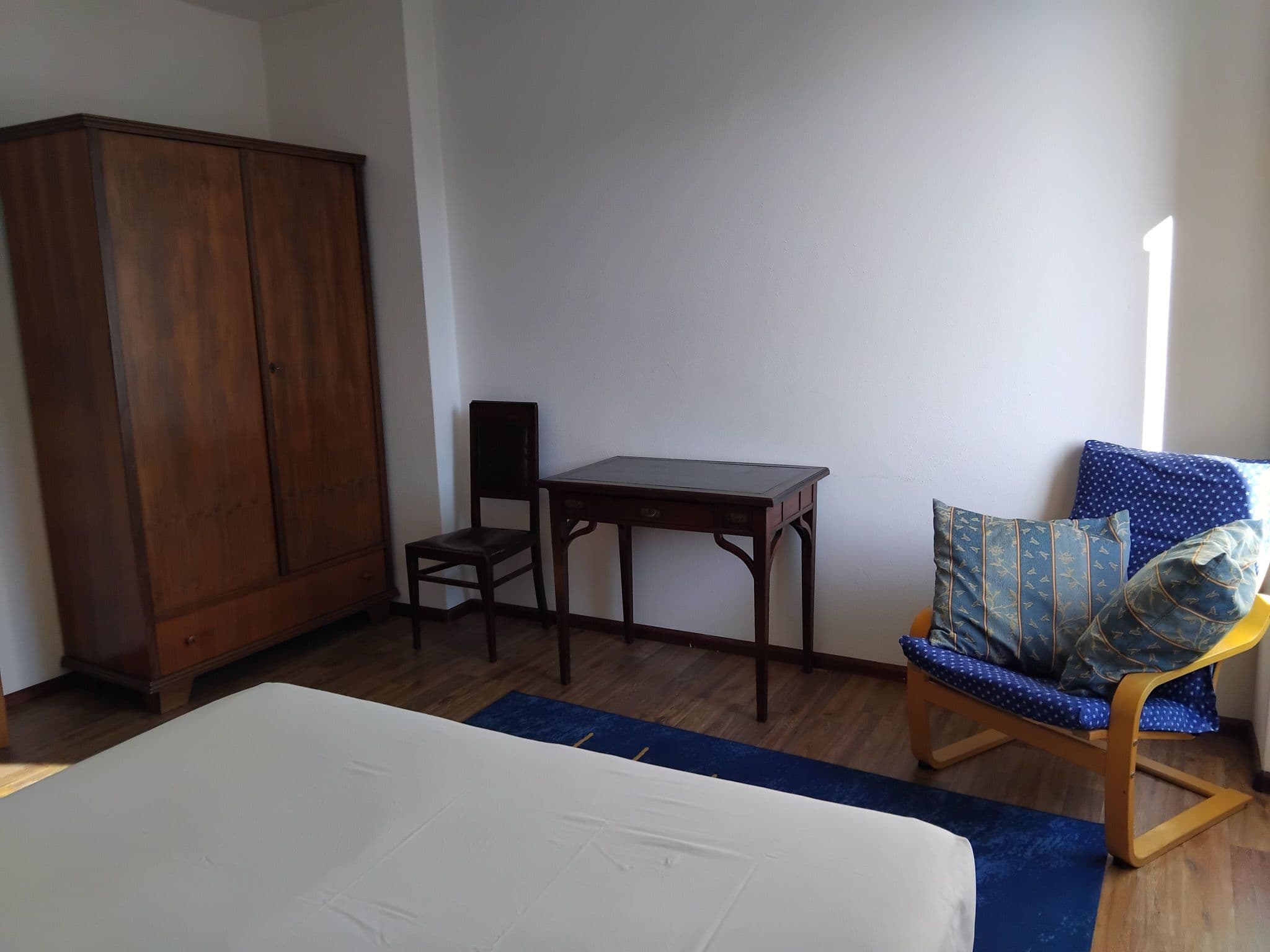 Gallery Image 13