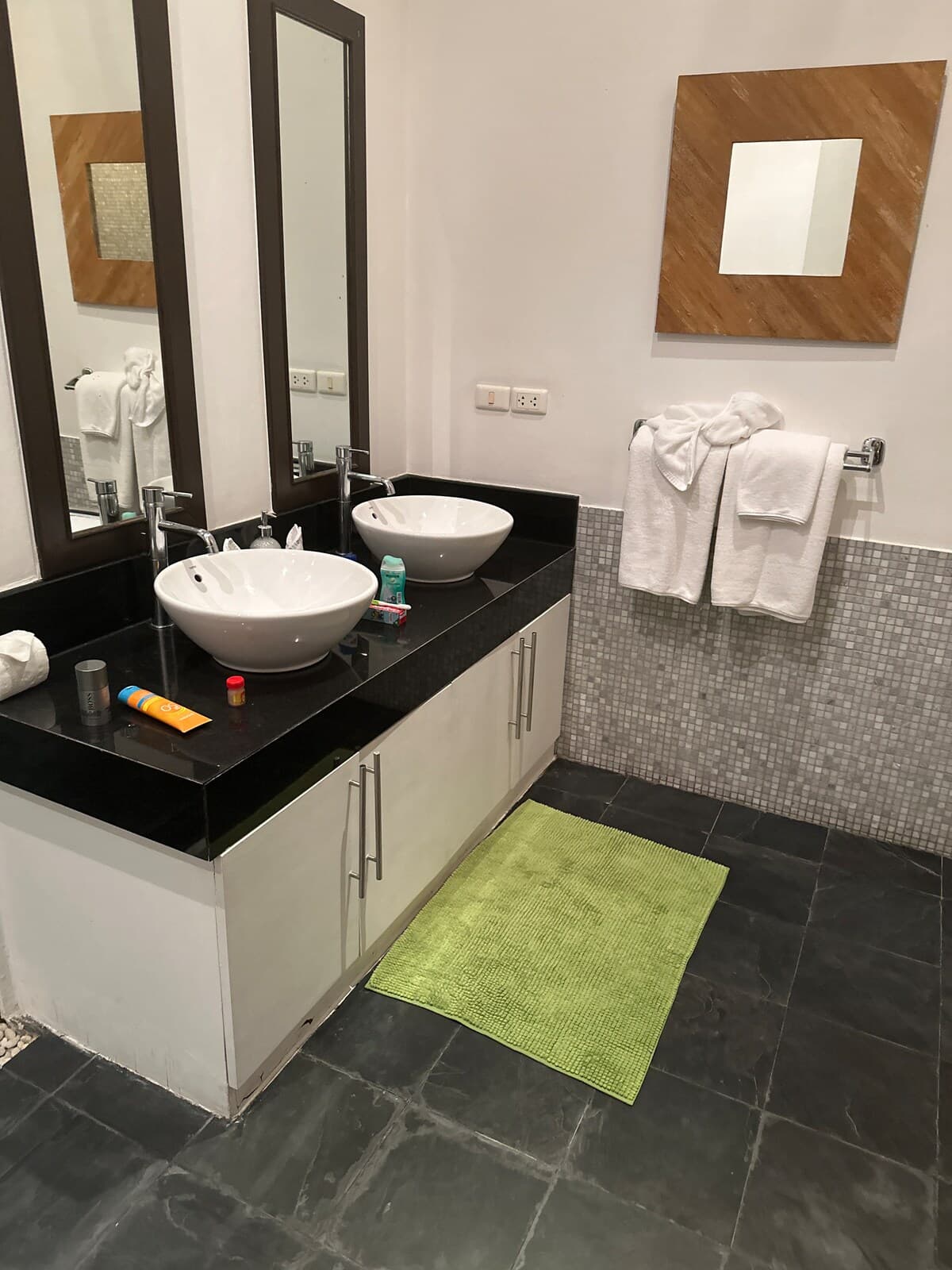 Bathroom to Bedroom 1