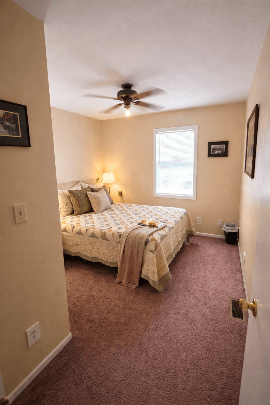 Queen Bedroom 1