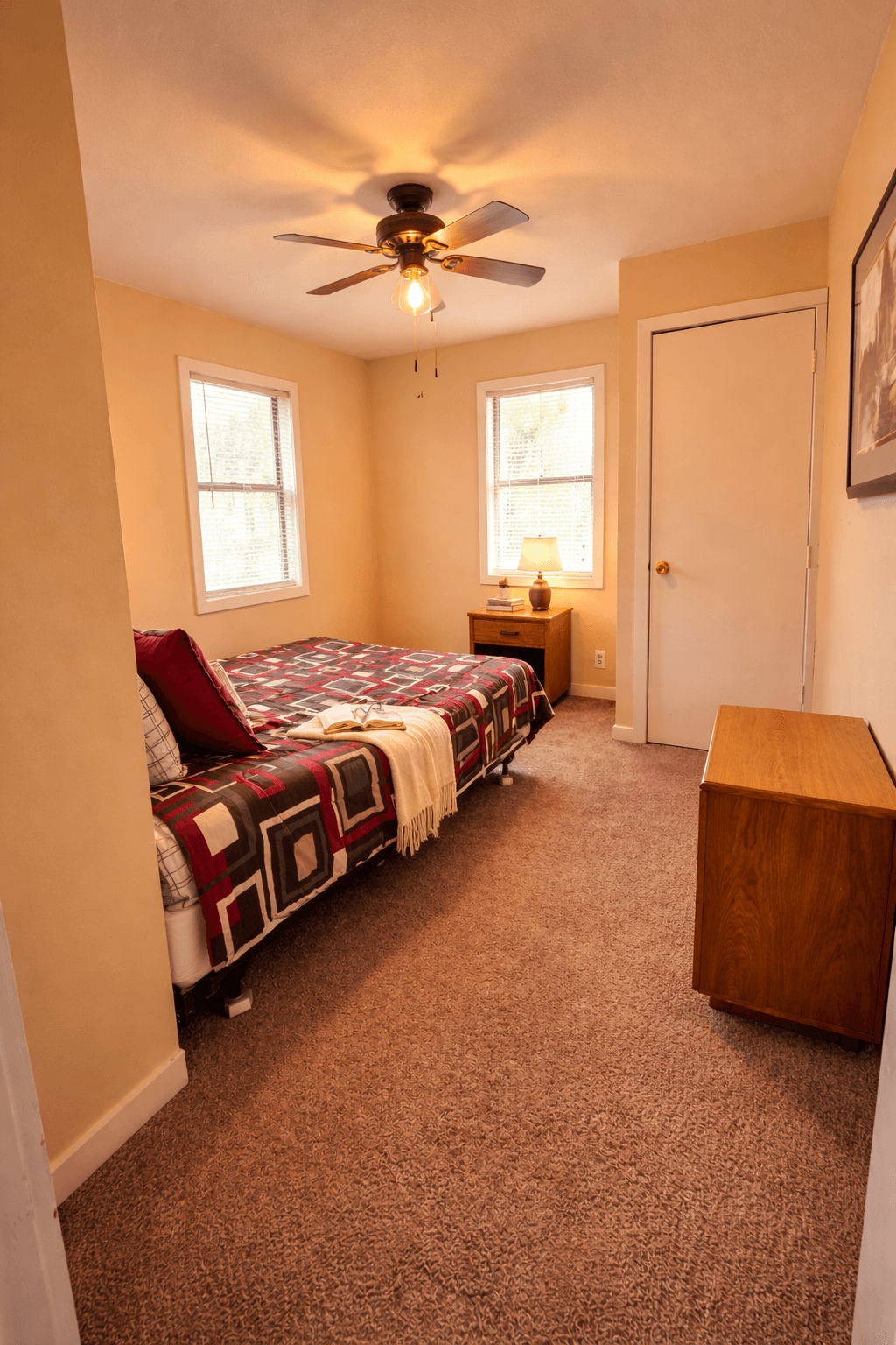 Queen Bedroom 2