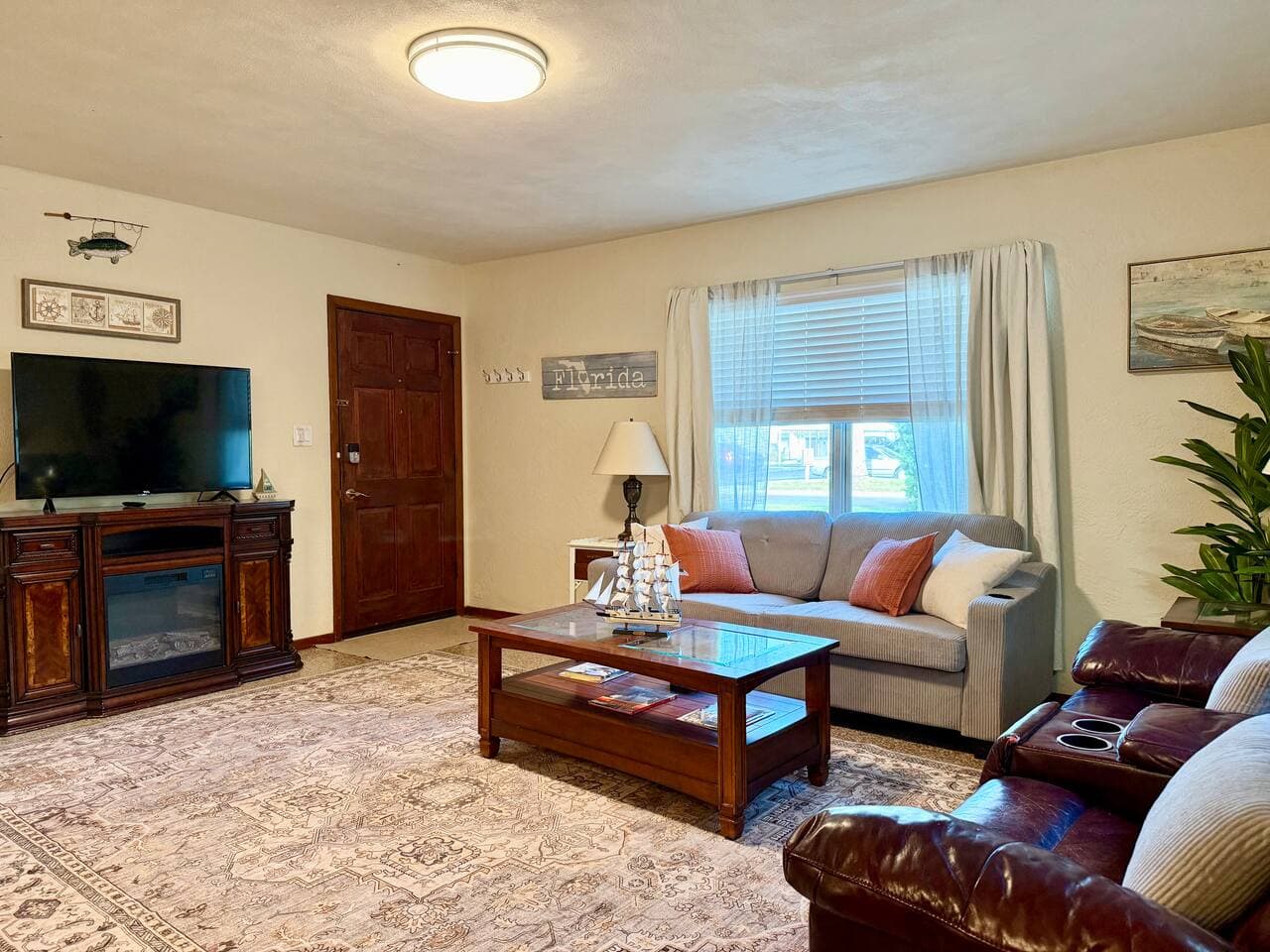 Gallery Image 12