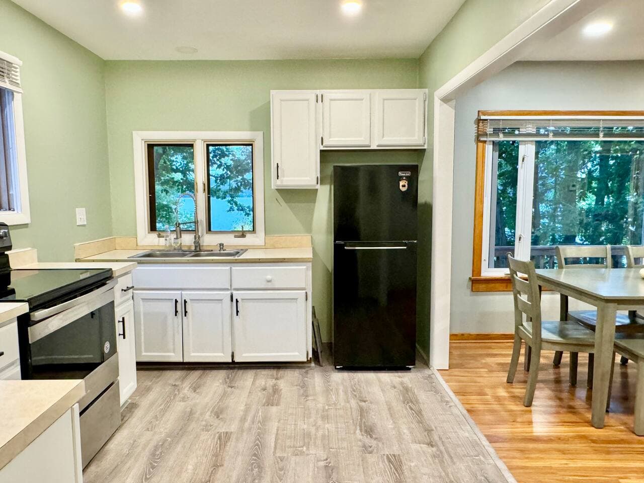 Gallery Image 15