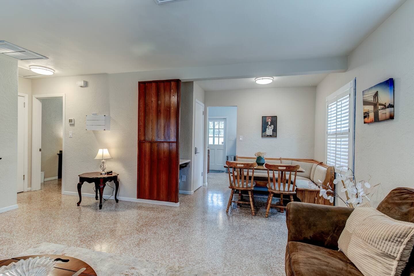 Gallery Image 12