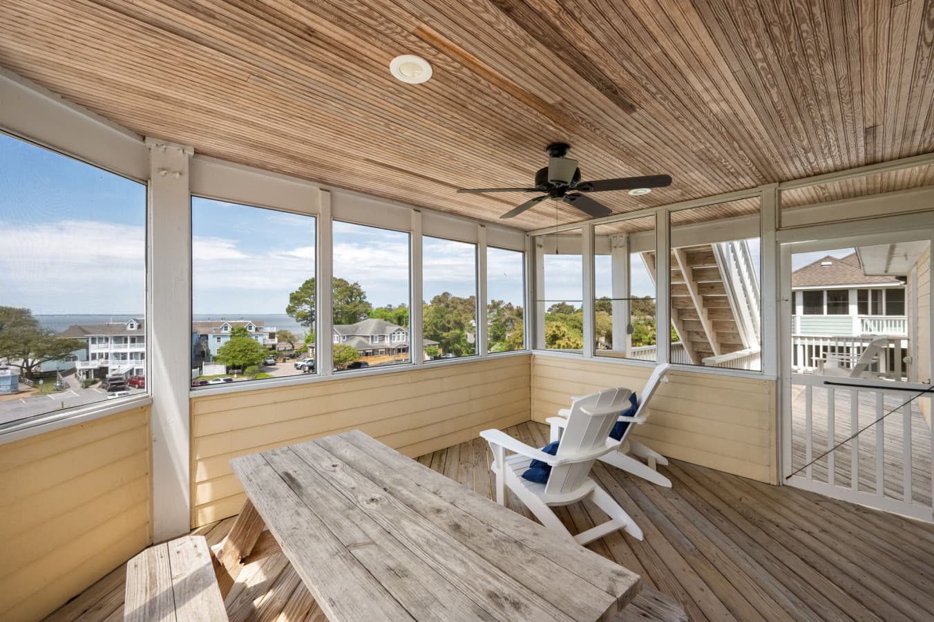 21-web-or-mls-1056-Beacon-Hill-TL-Screened-Porch-V2.jpg