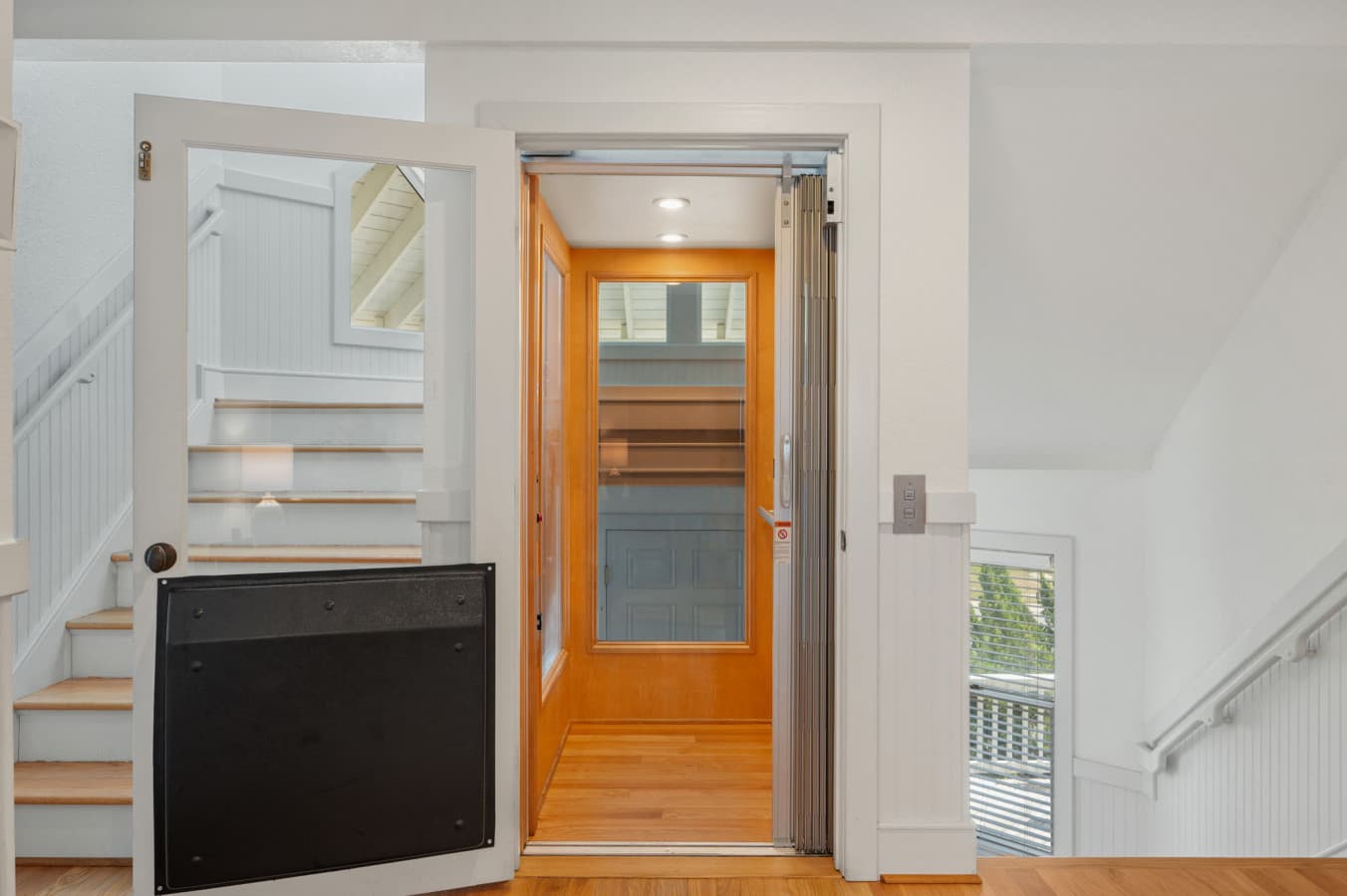 41-web-or-mls-1056-Beacon-Hill-ML-Foyer-Elevator.jpg