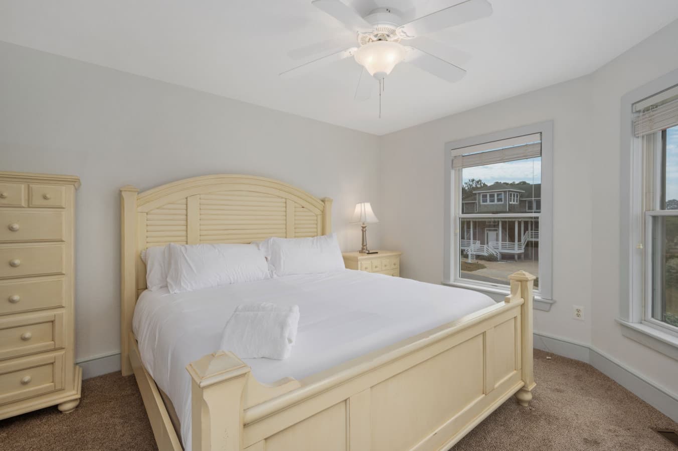 49-web-or-mls-1056-Beacon-Hill-ML-BR4.jpg