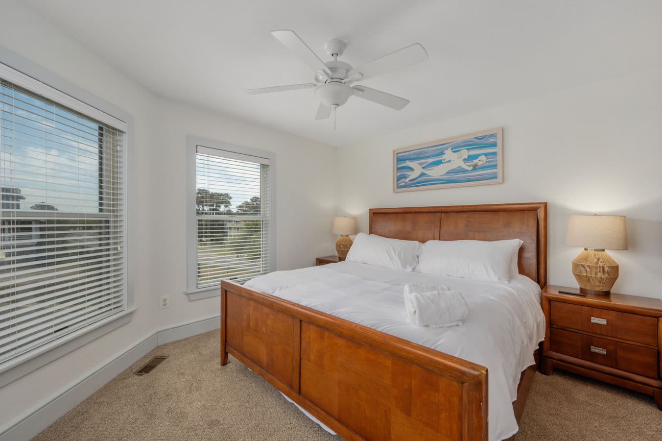 53-web-or-mls-1056-Beacon-Hill-ML-BR3.jpg