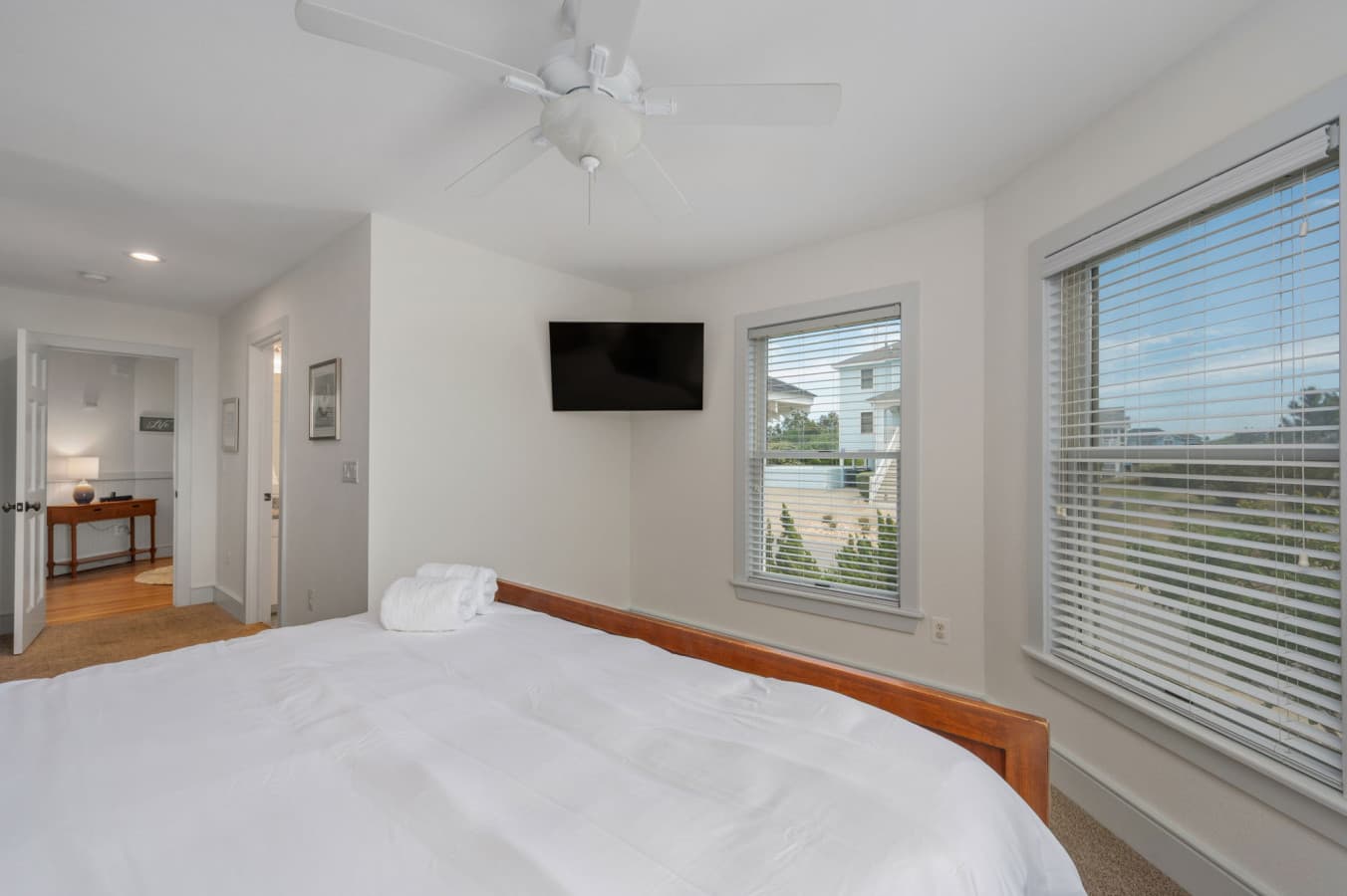 55-web-or-mls-1056-Beacon-Hill-ML-BR3-V3.jpg