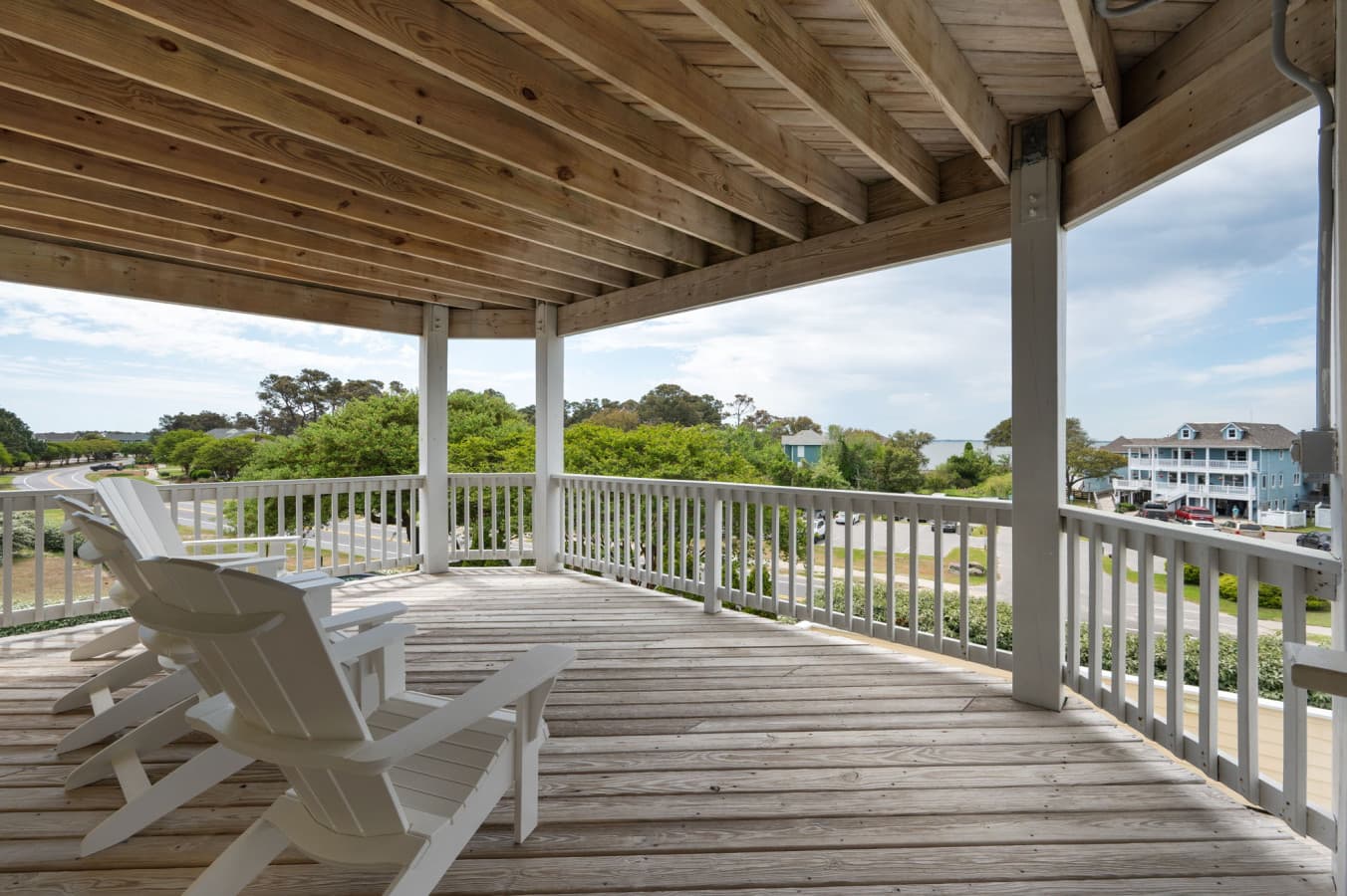 58-web-or-mls-1056-Beacon-Hill-ML-Rear-Deck.jpg