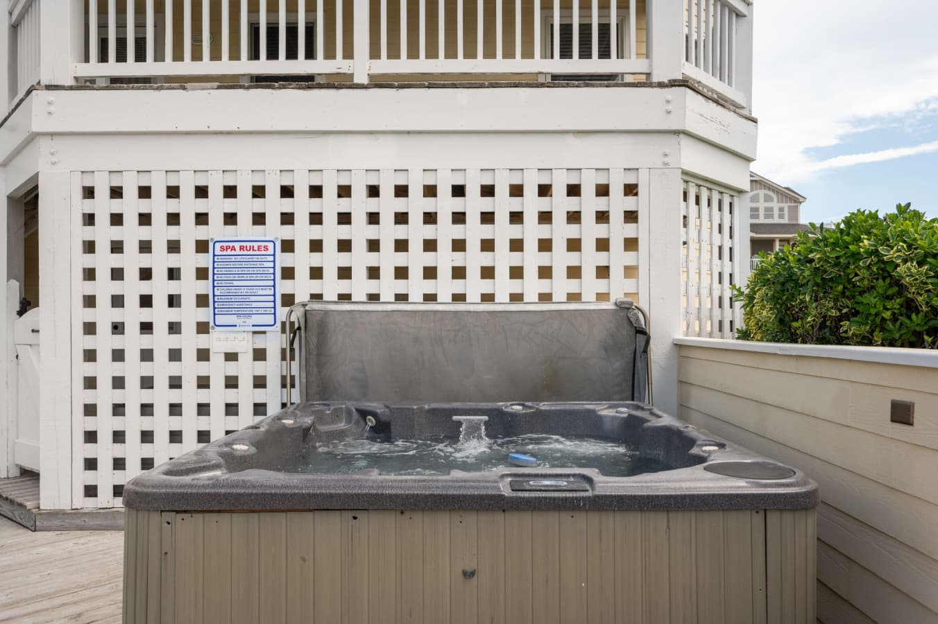 83-web-or-mls-1056-Beacon-Hill-Private-Pool-Hot-Tub-V2.jpg