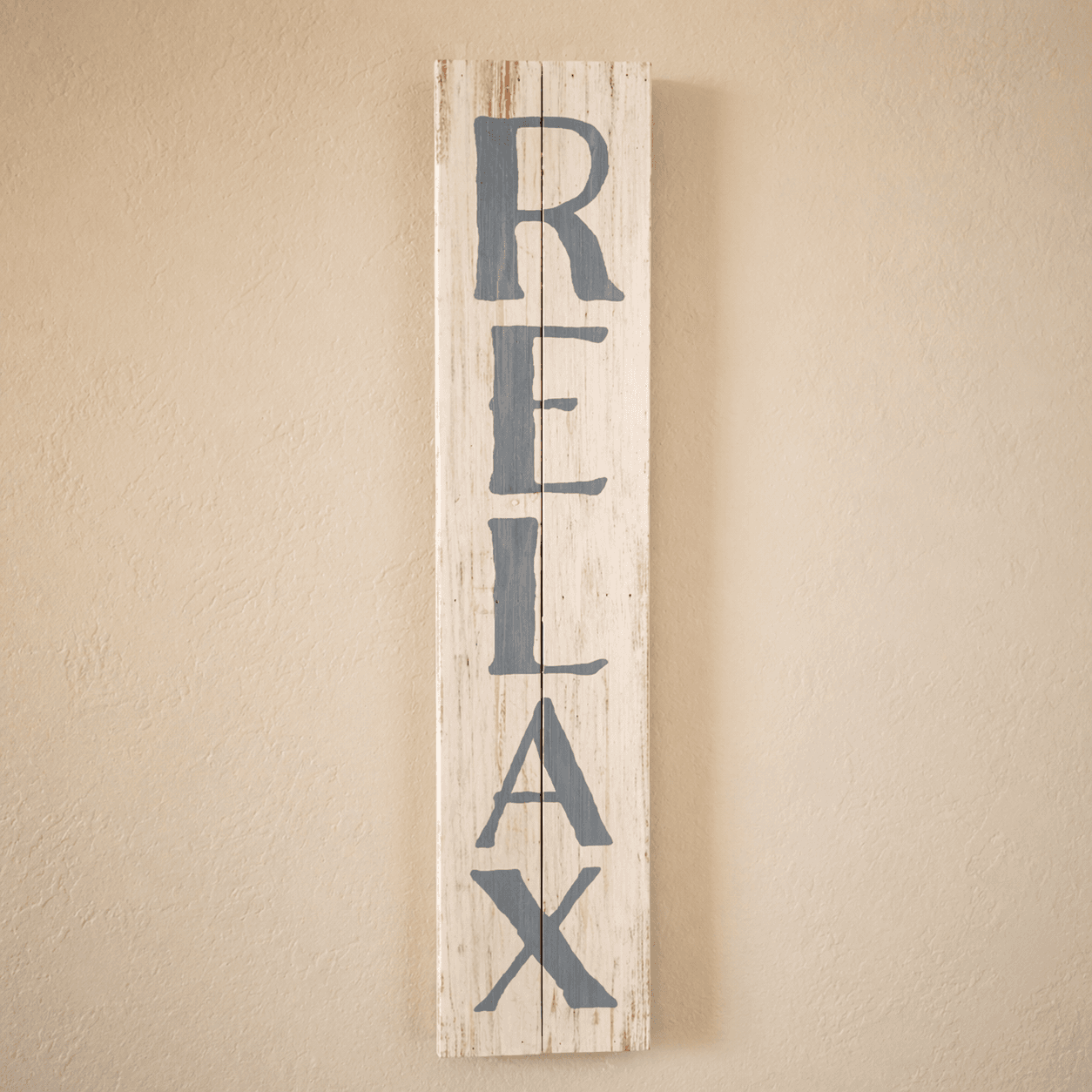 The Calm Retreat: Decor