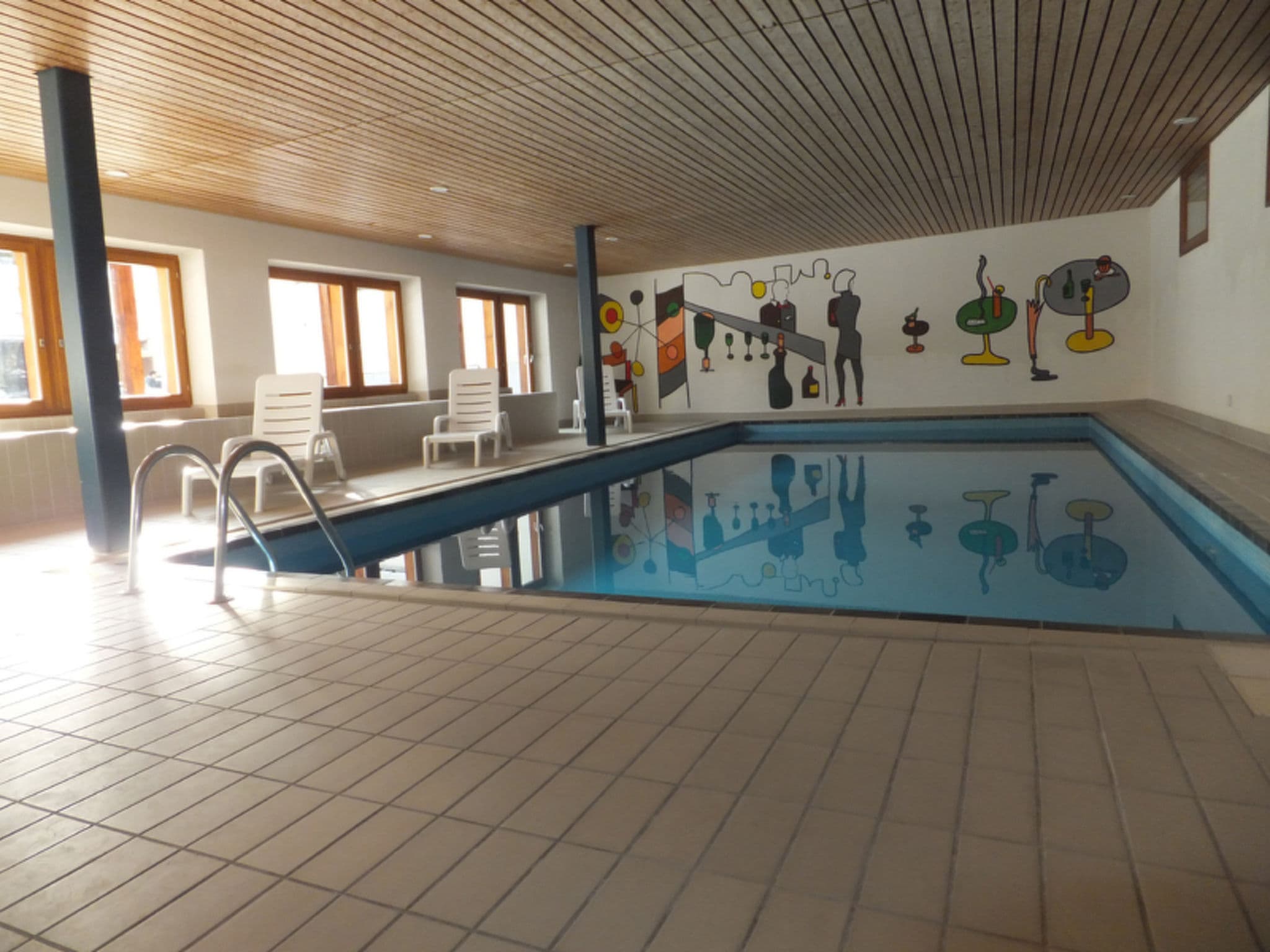 Pool Indoor