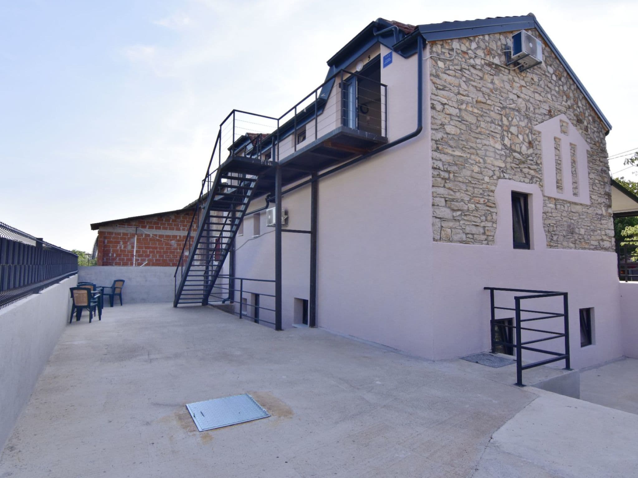 Gallery Image 2