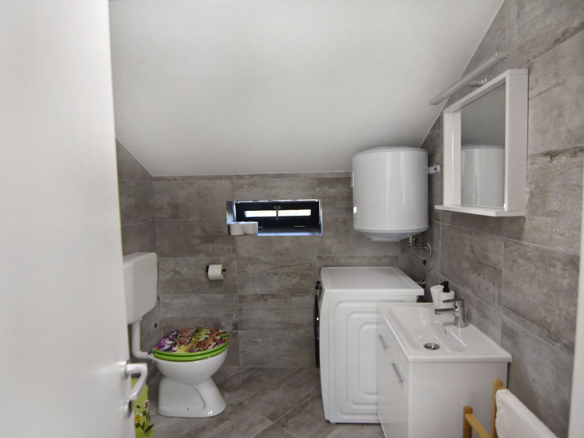 Gallery Image 7