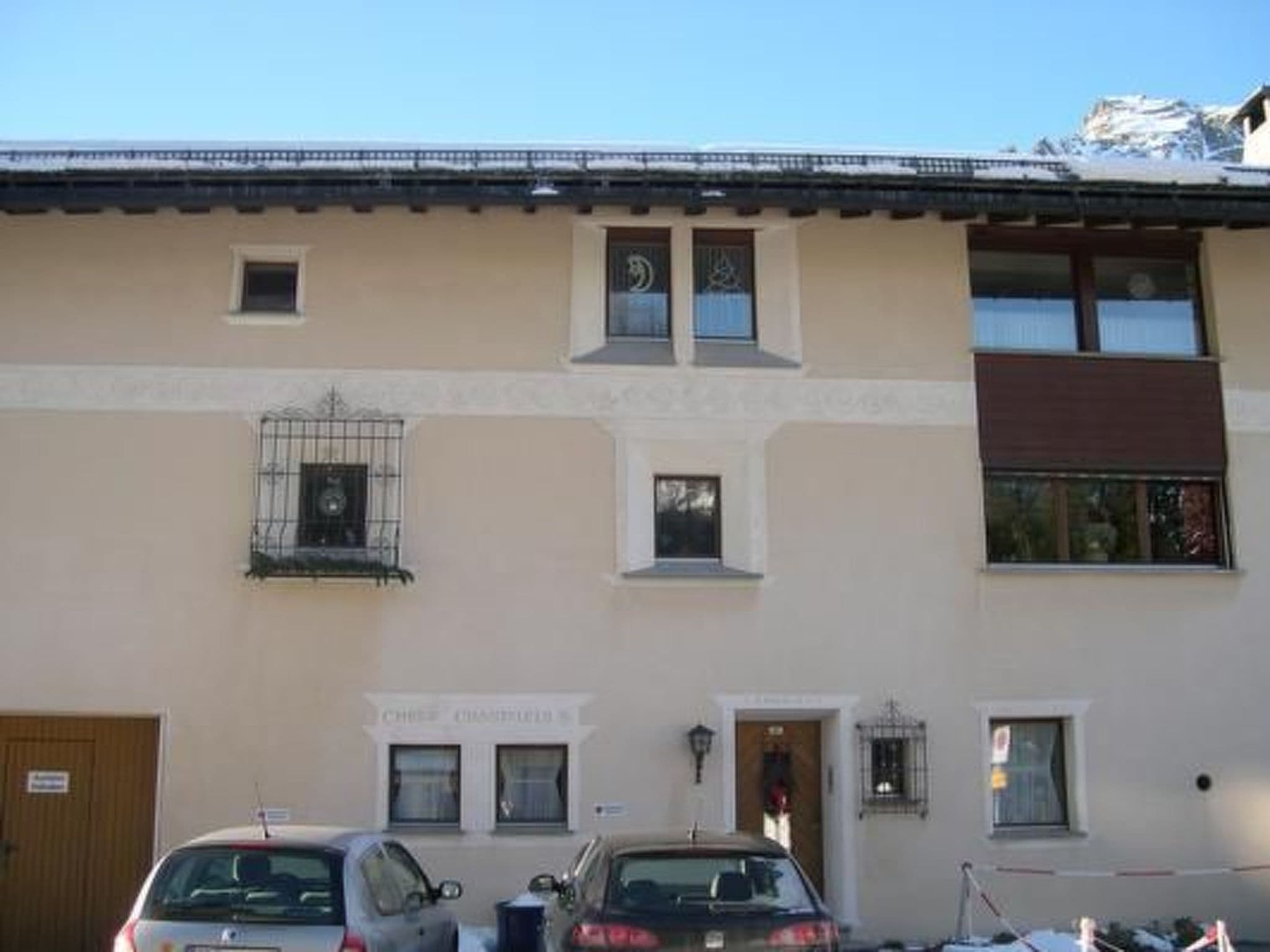 Gallery Image 1