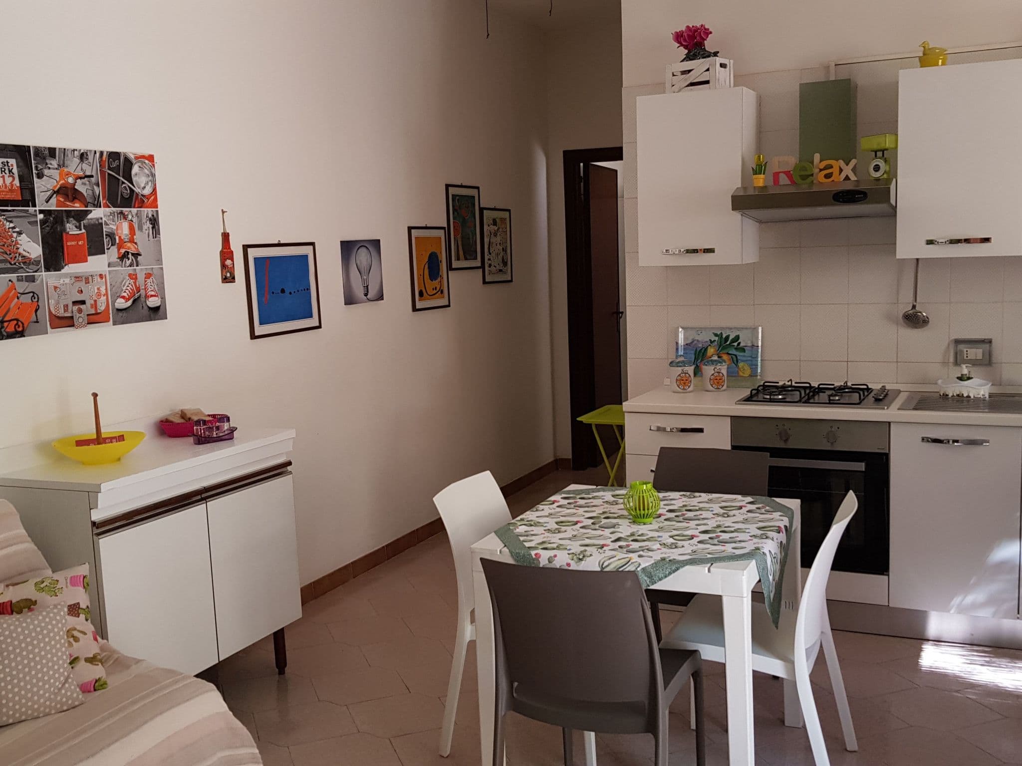Kitchen / Dining Room