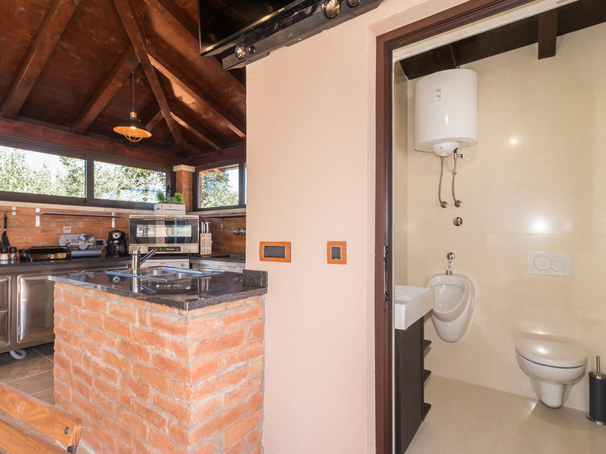 Bathroom / Wellness