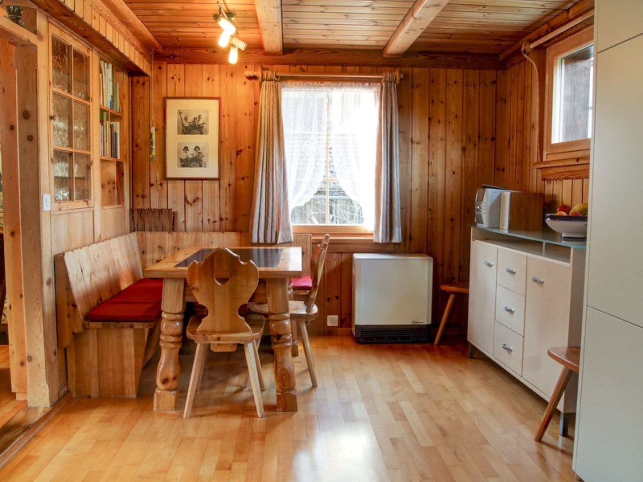 Gallery Image 9