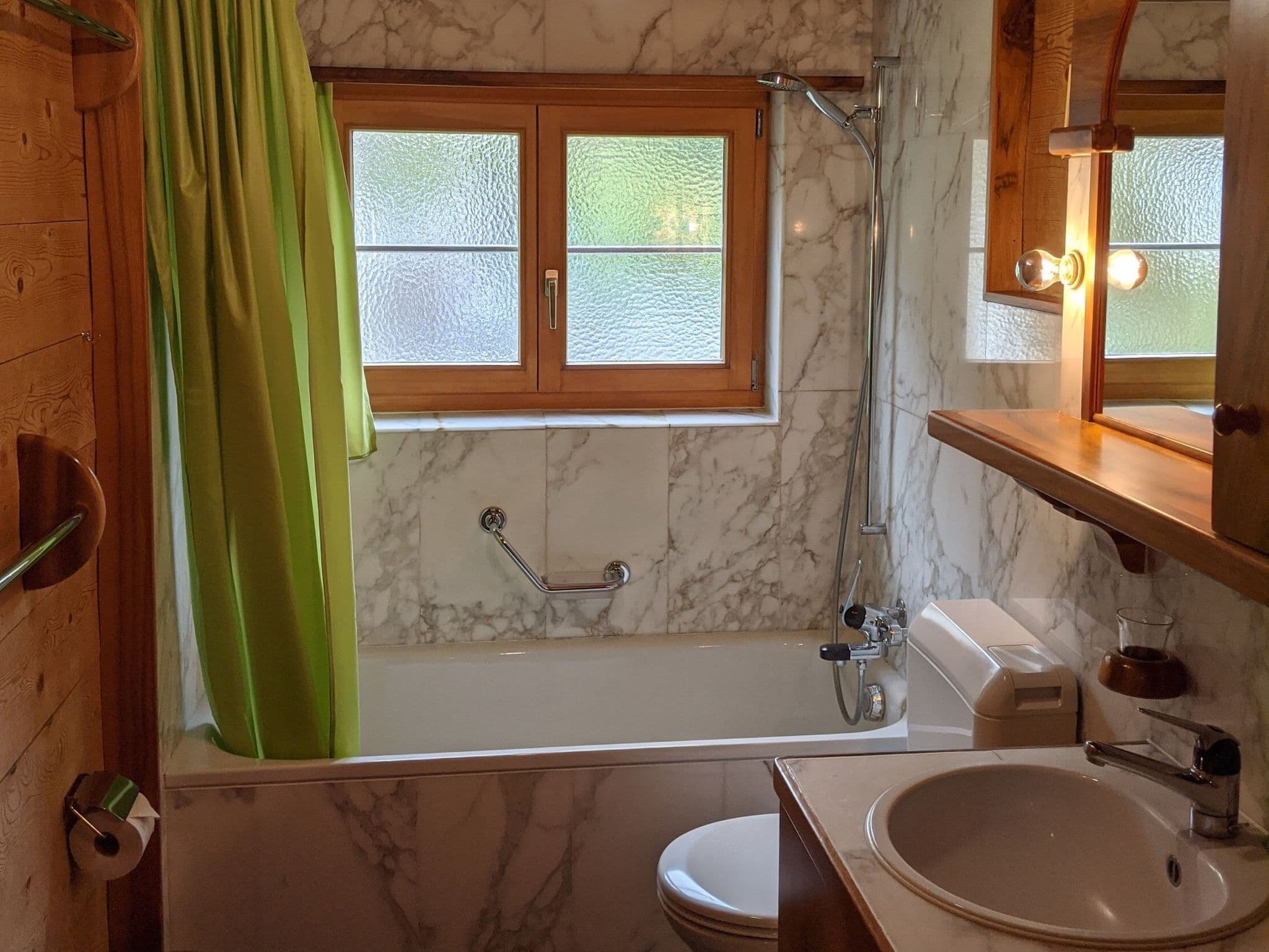 Bathroom / Wellness