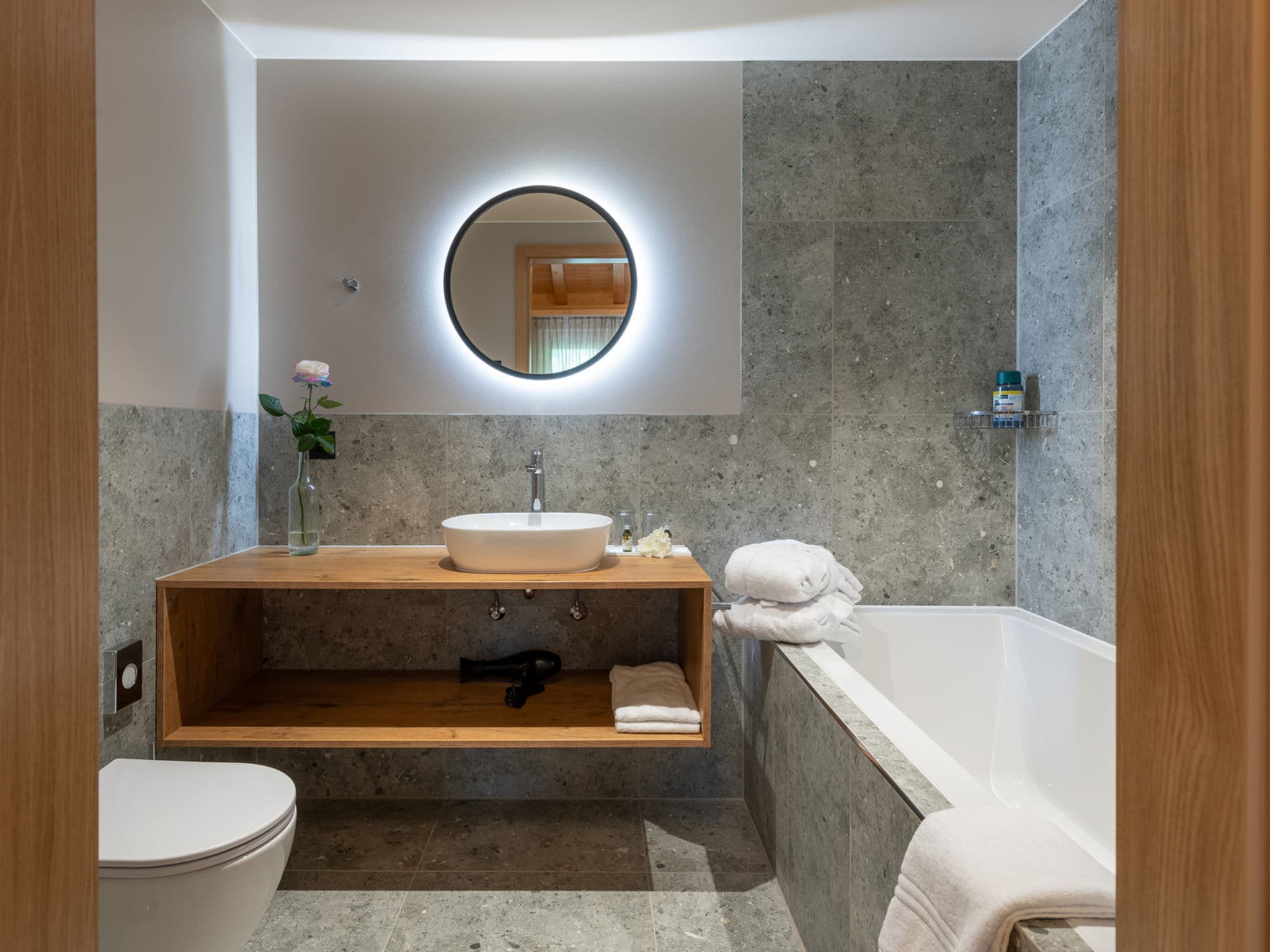 Bathroom / Wellness