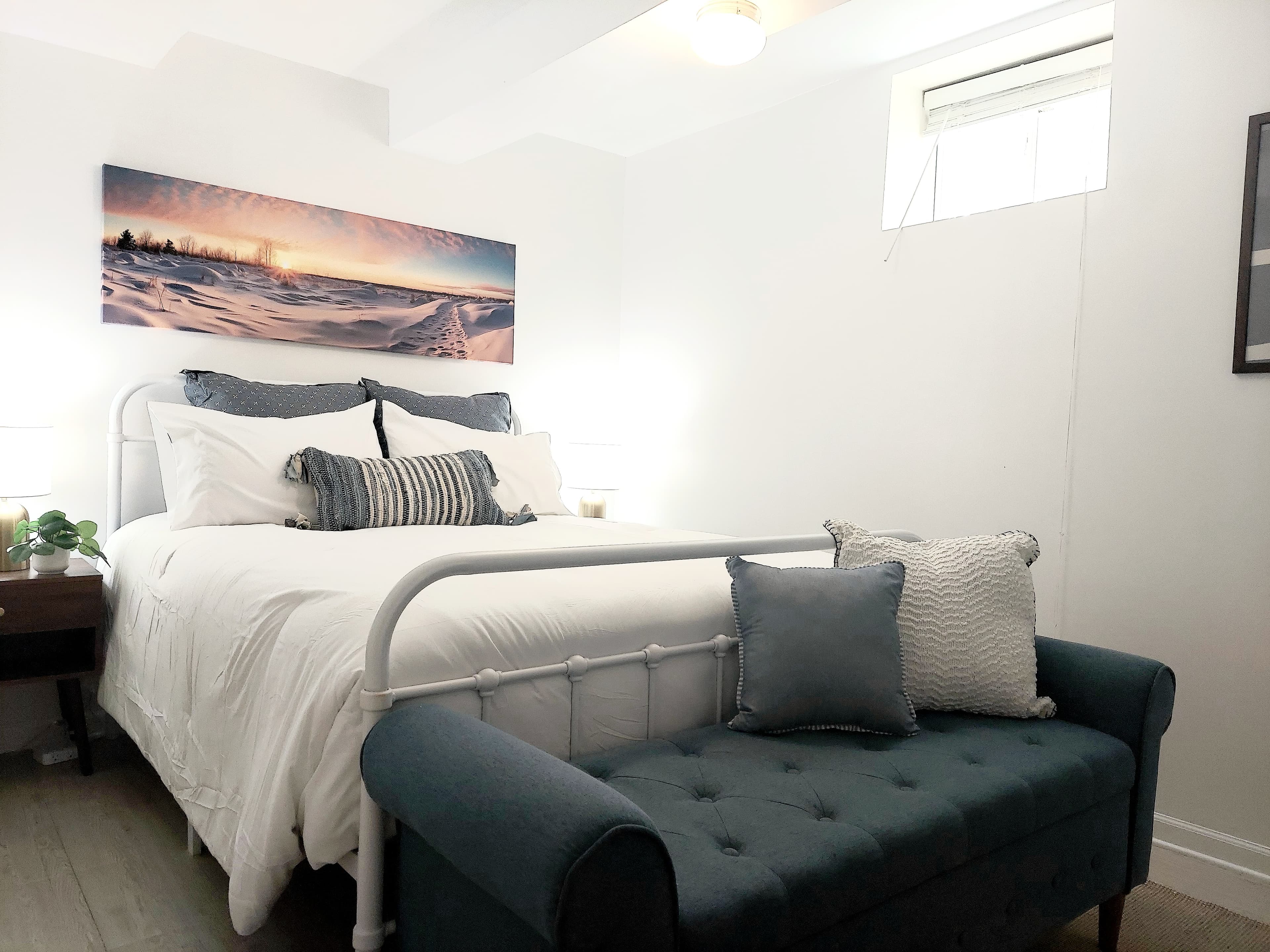 Queen Bedroom