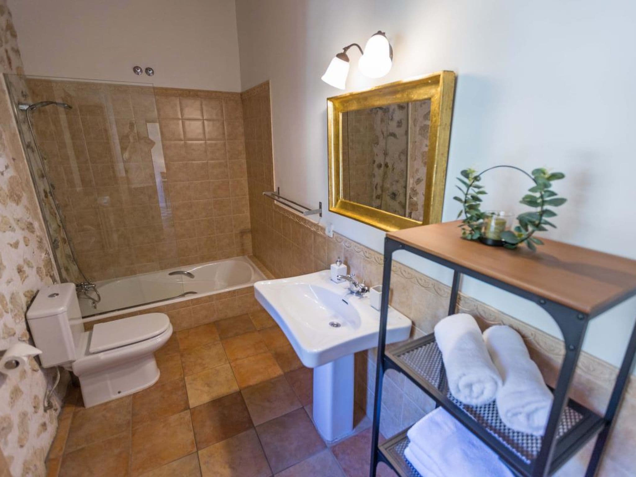 Bathroom / Wellness