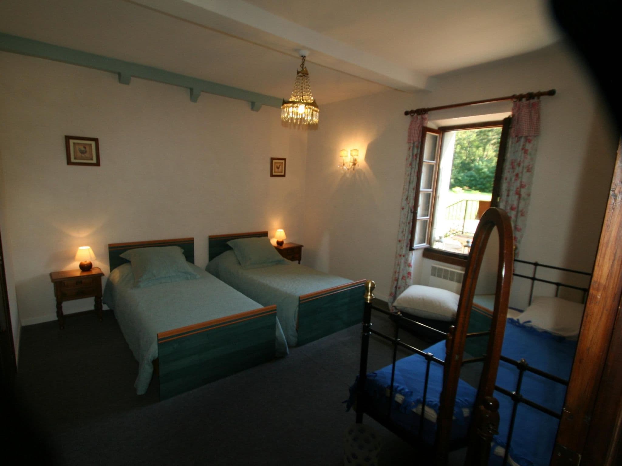 Gallery Image 9