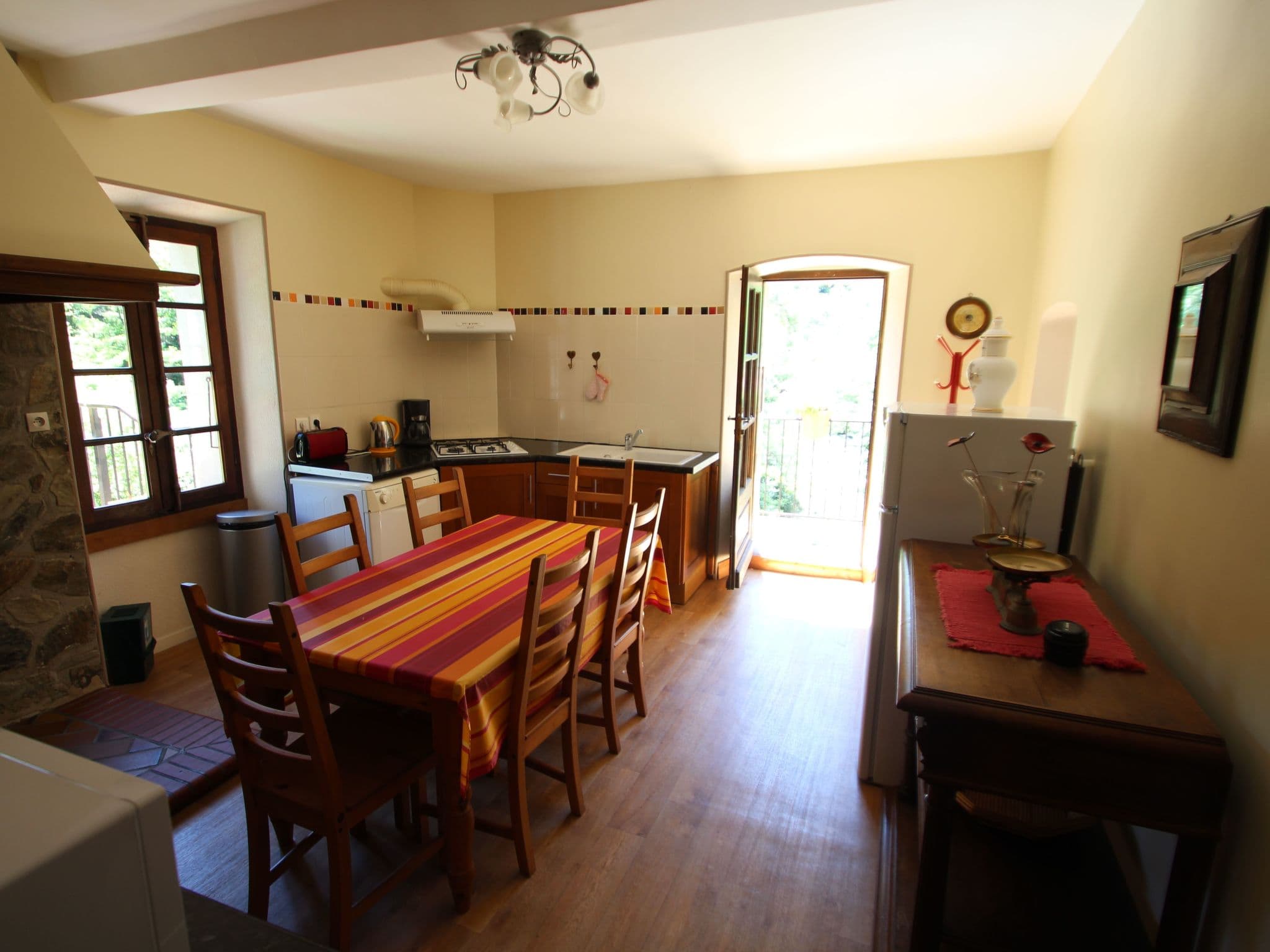 Gallery Image 15