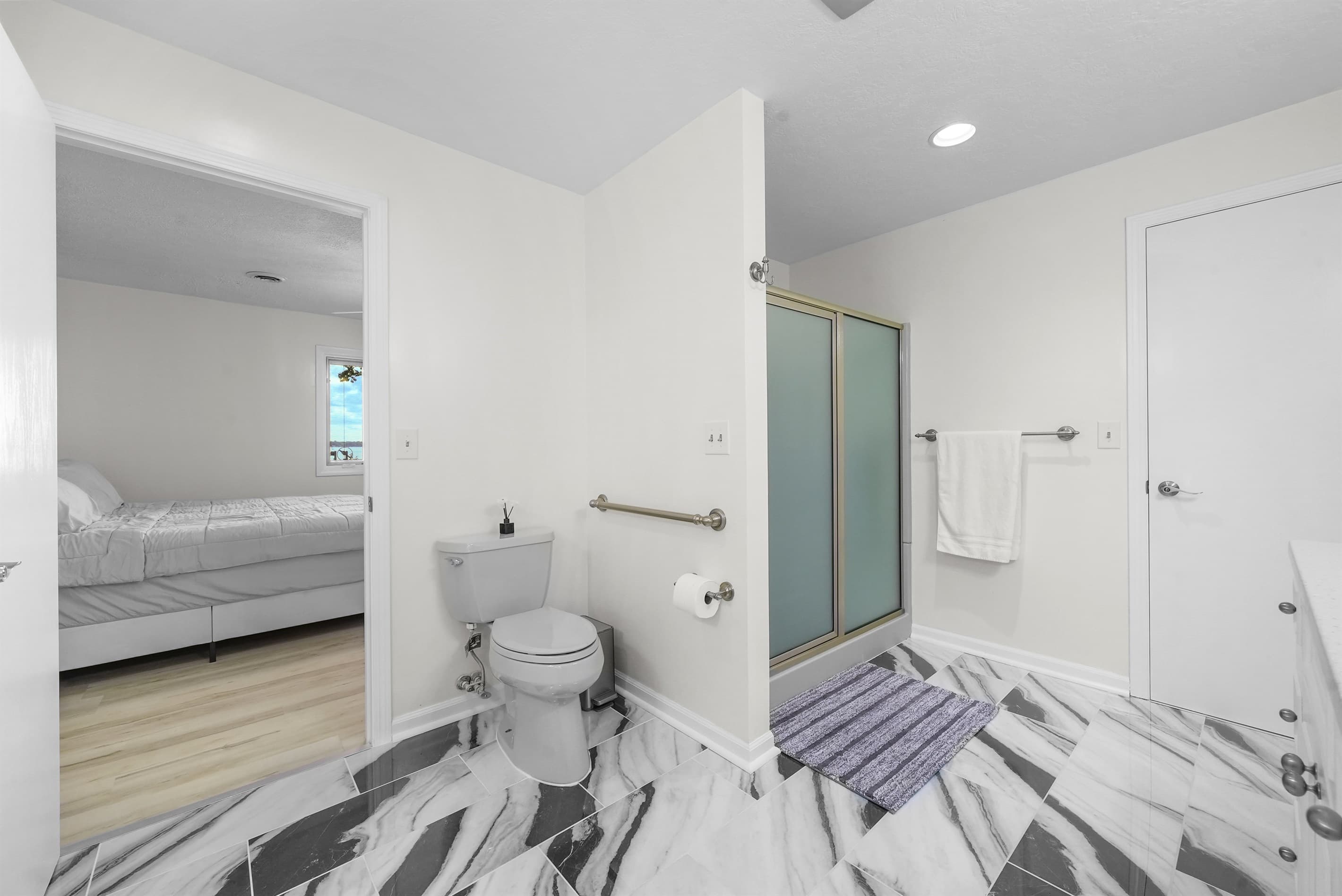 Ensuite Bathroom