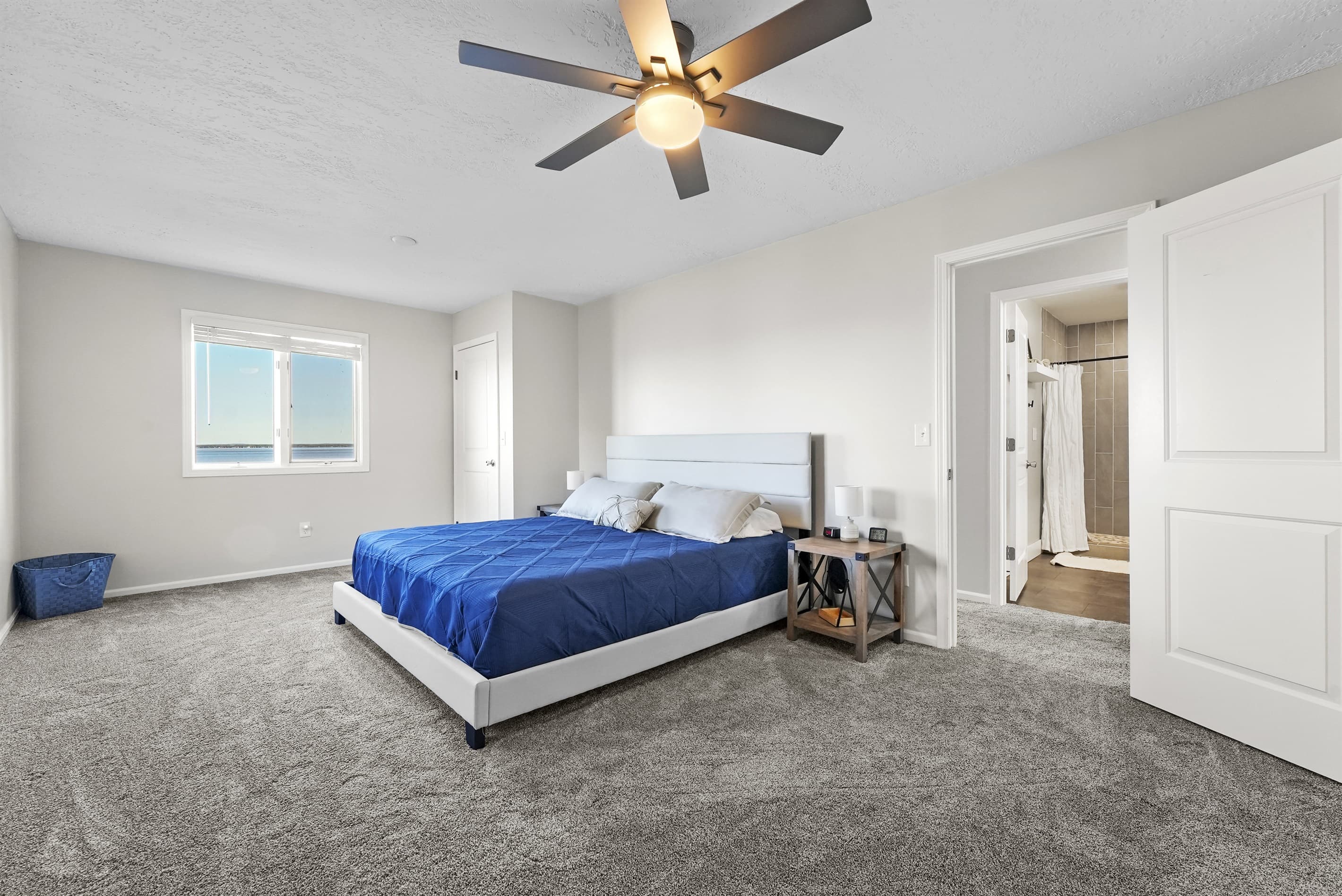 Main Bedroom Facing the Lake