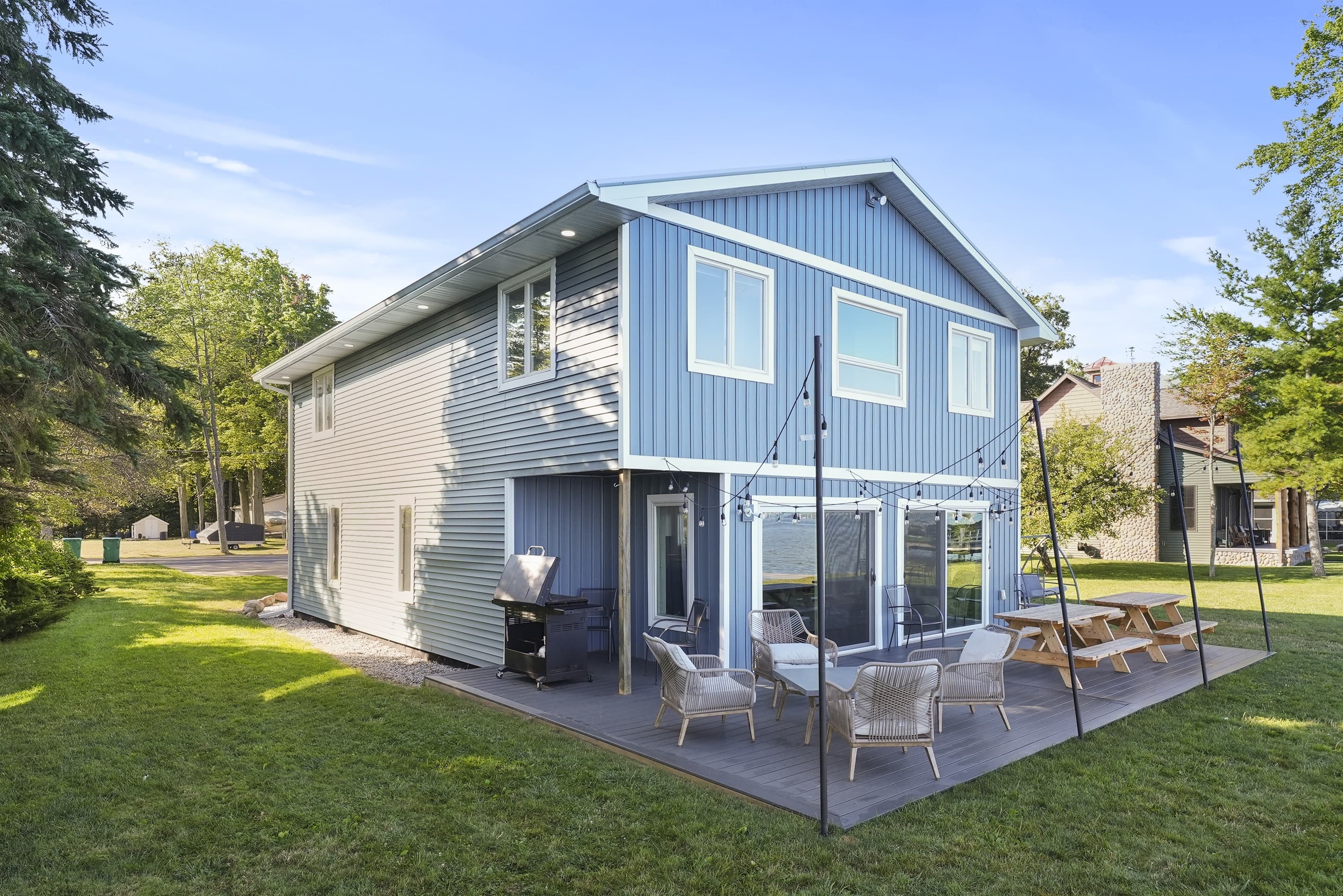 Front Facing the Lake