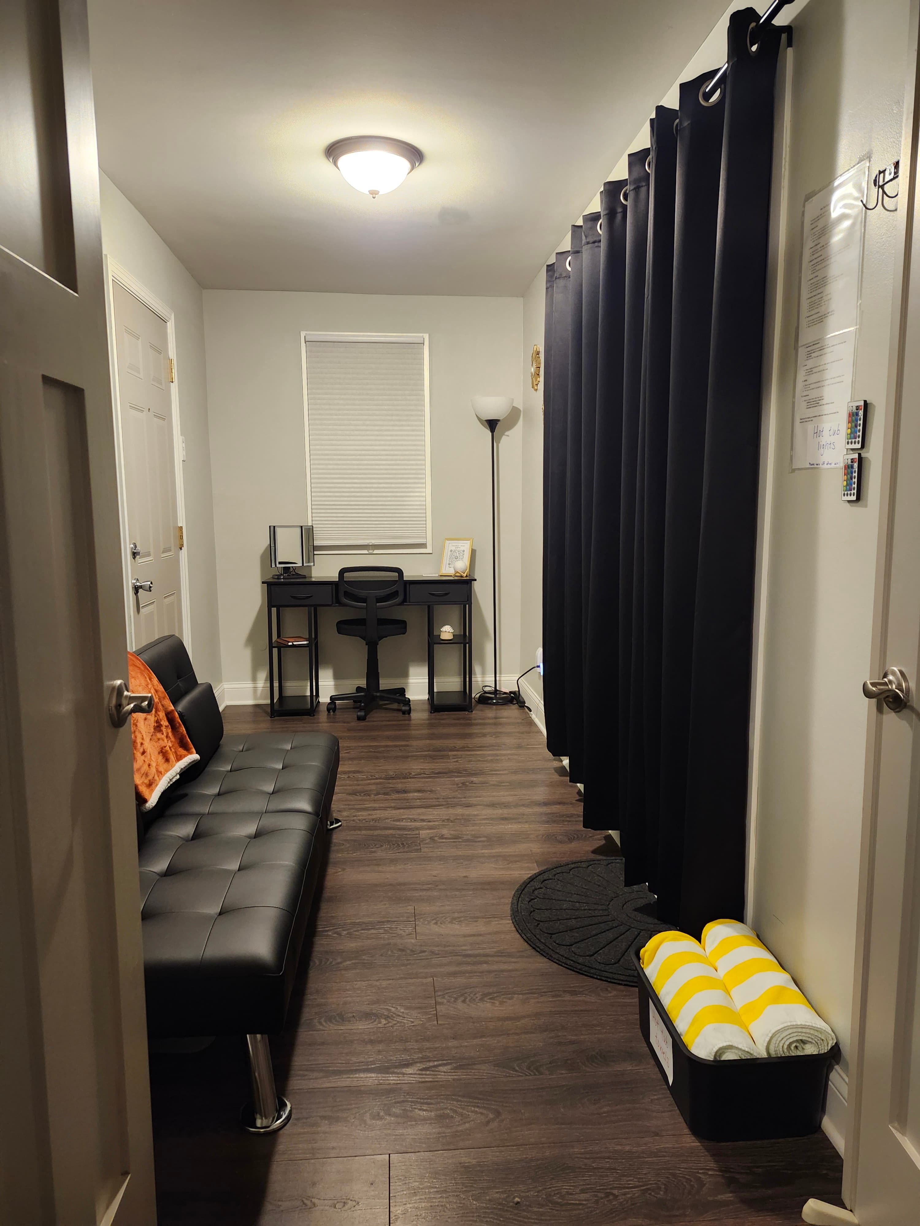 Separate office area with futon