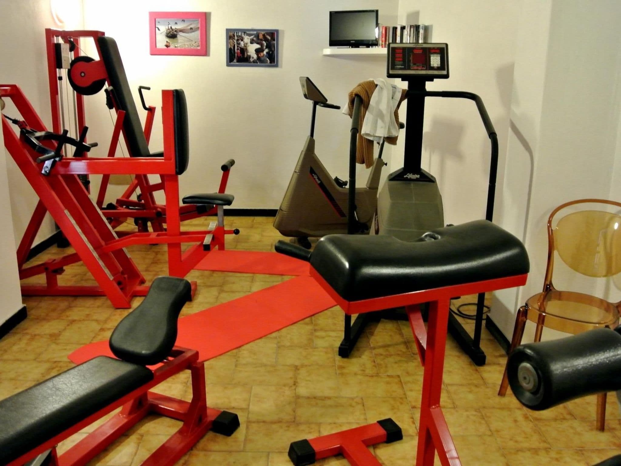 Gallery Image 16