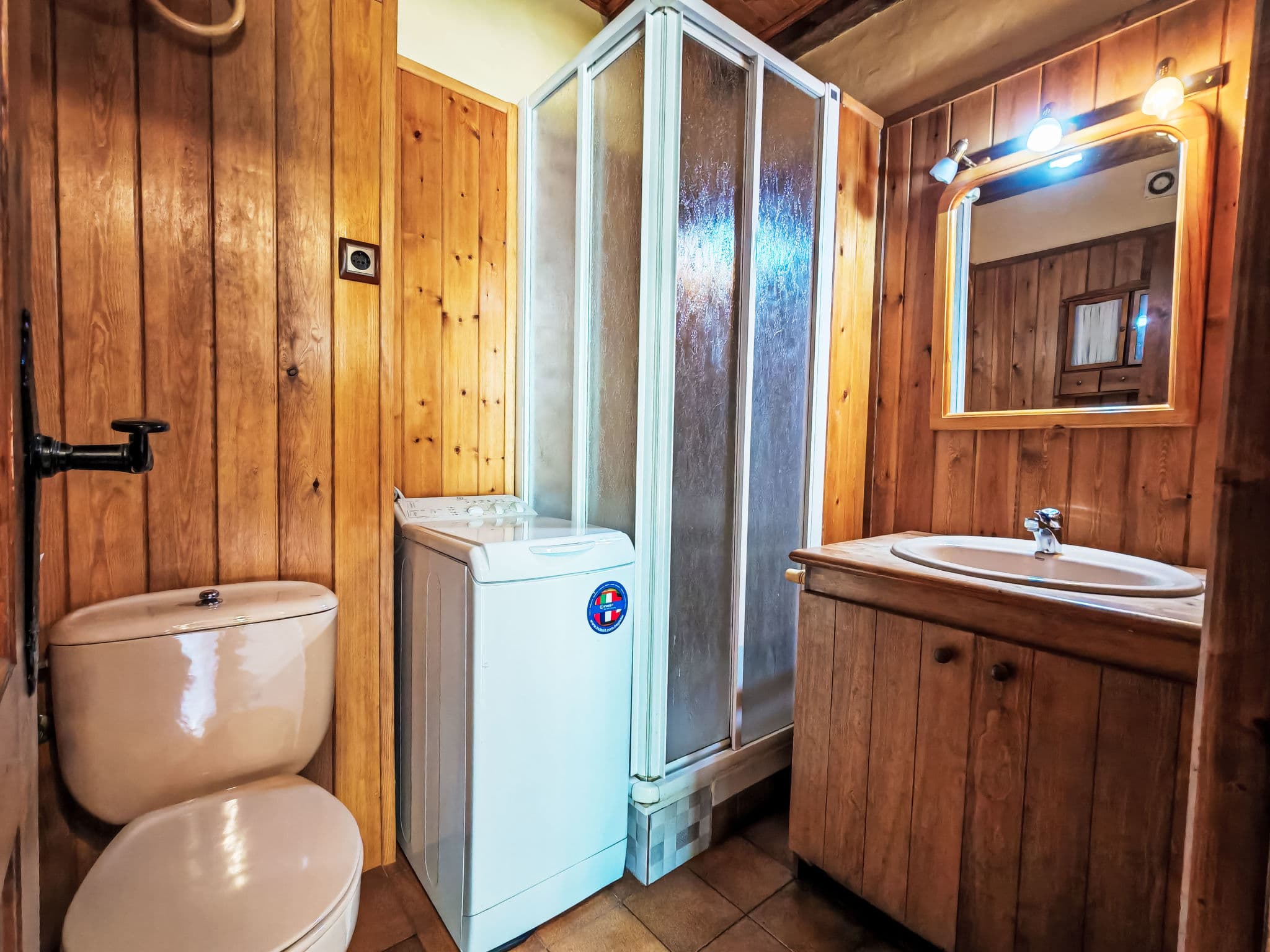 Bathroom / Wellness