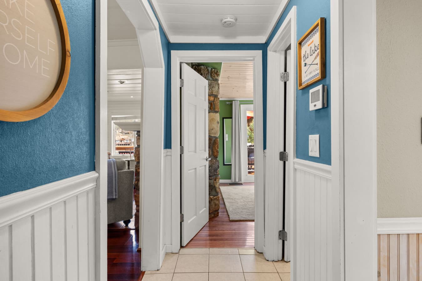 22-web-or-mls-4891 Coleman Dr (22).jpg