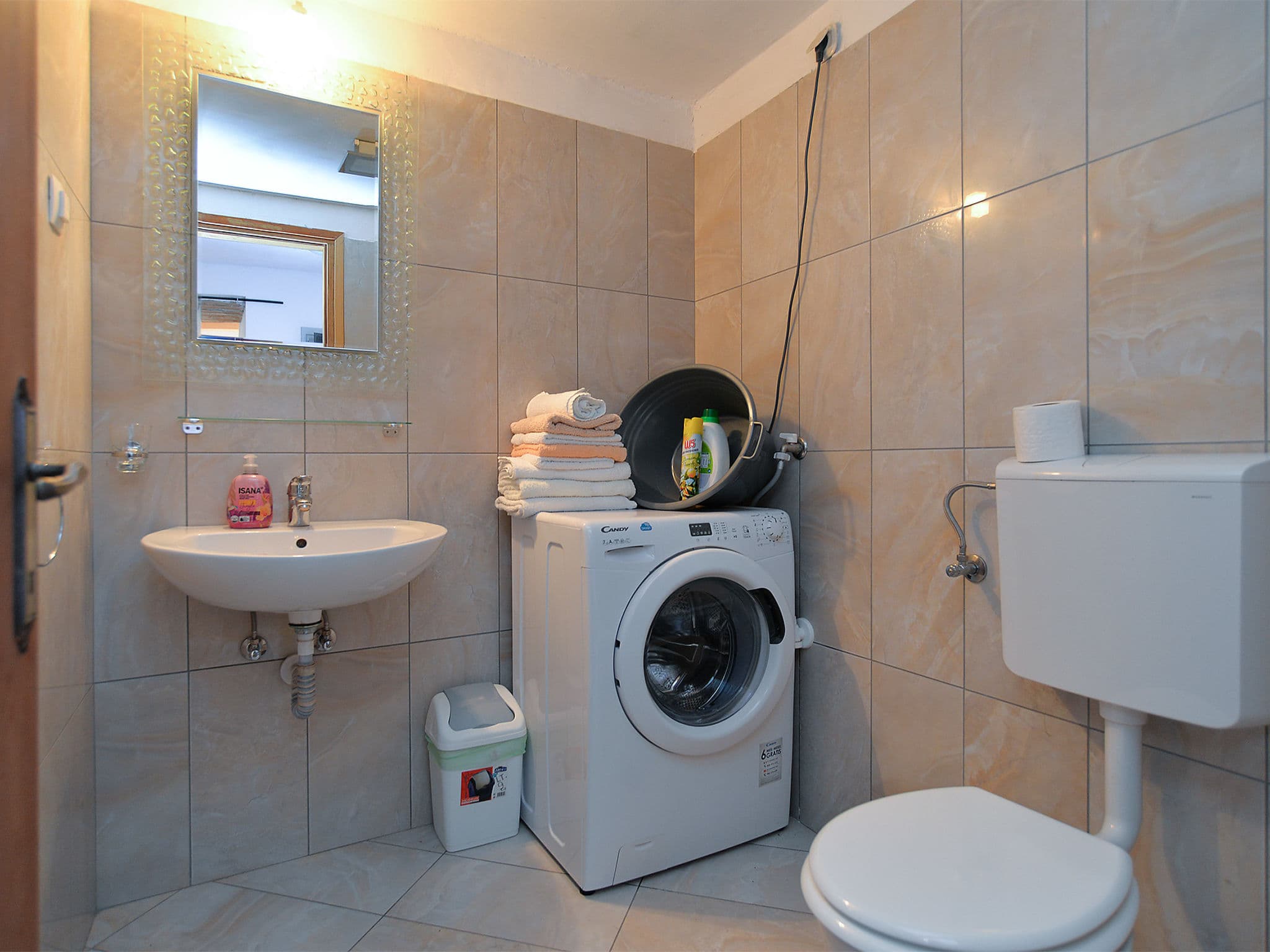 Bathroom / Wellness