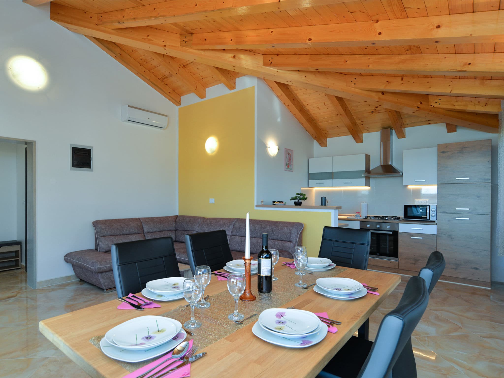 Kitchen / Dining Room
