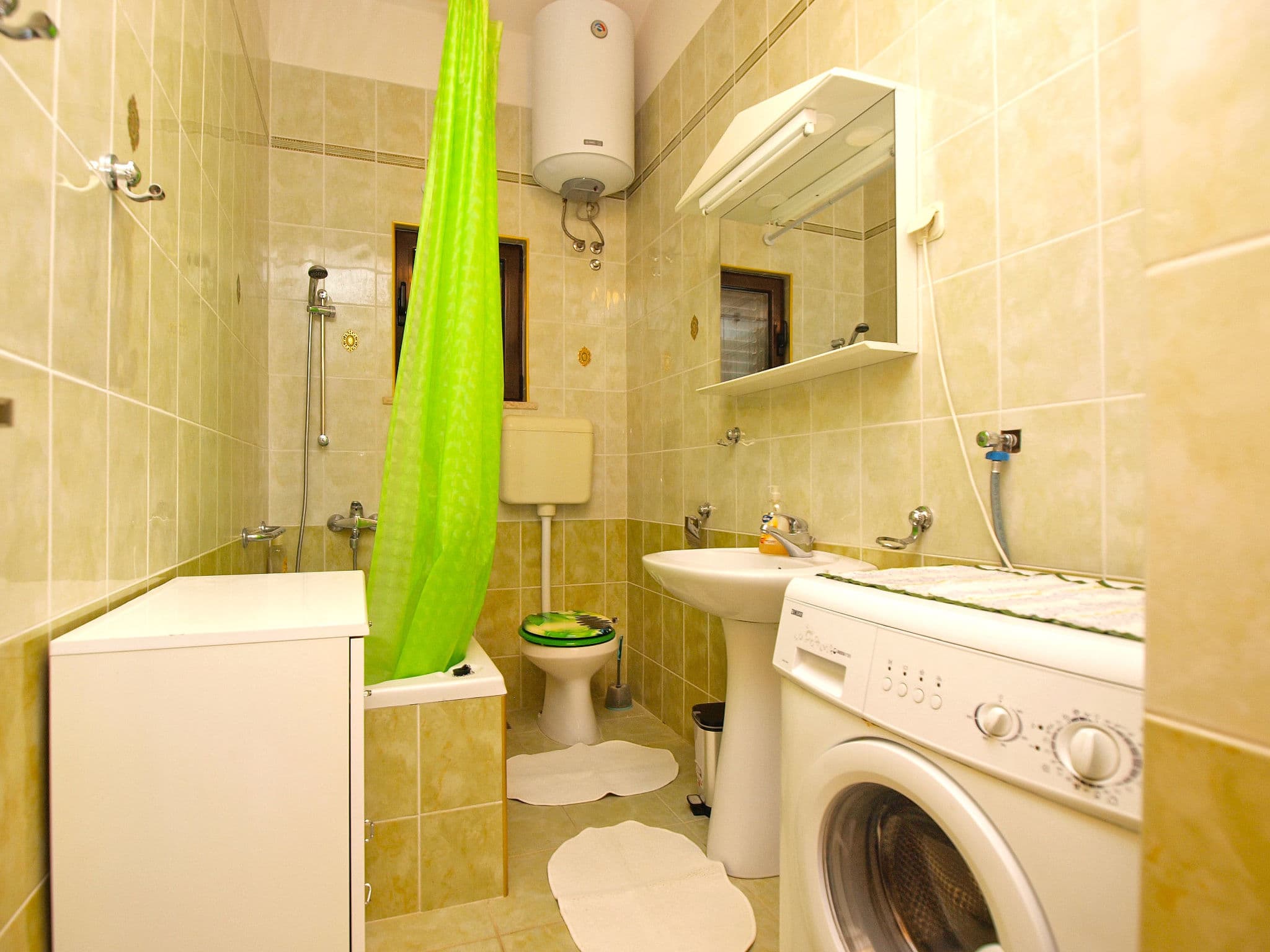 Bathroom / Wellness