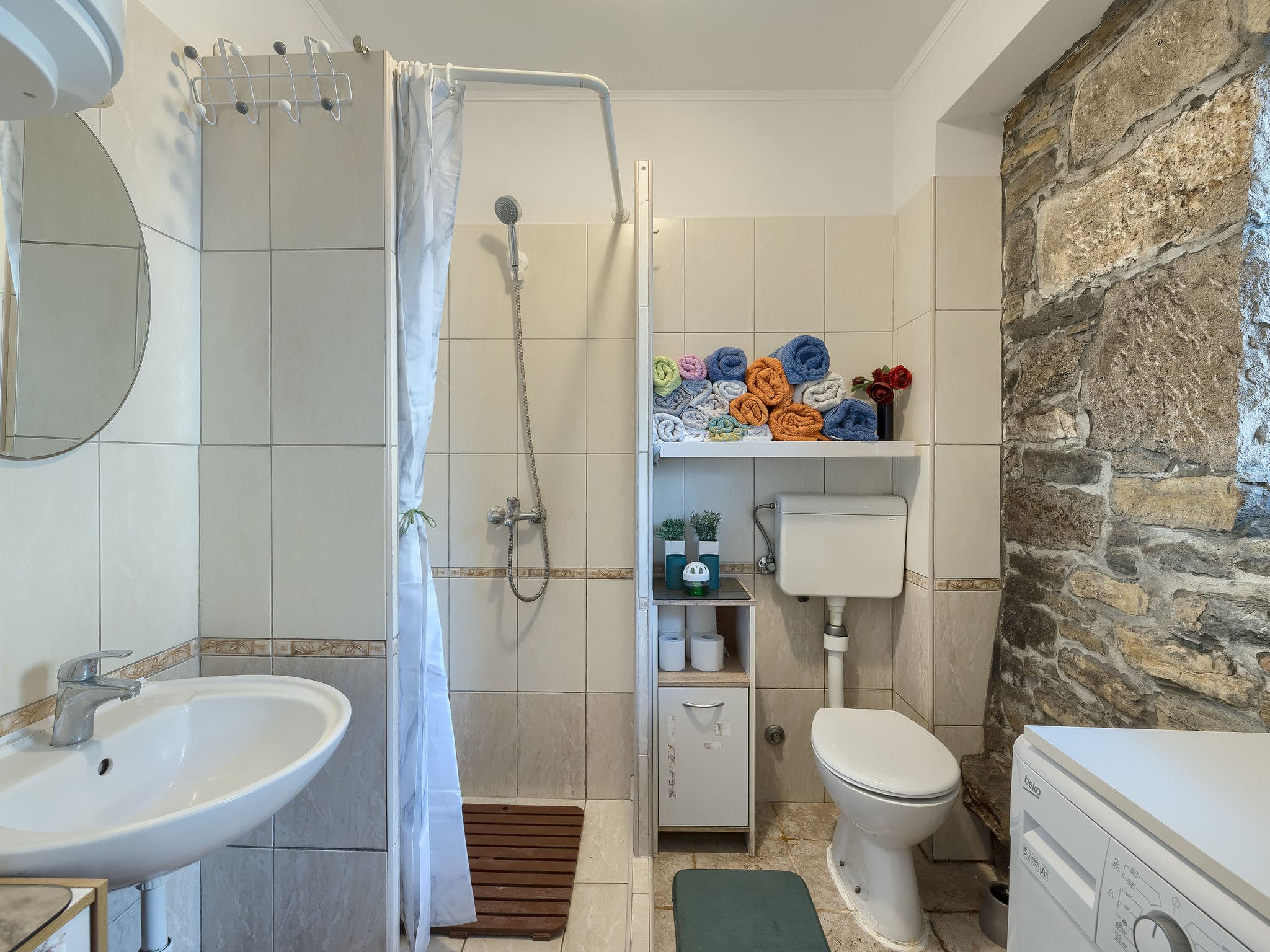 Bathroom / Wellness