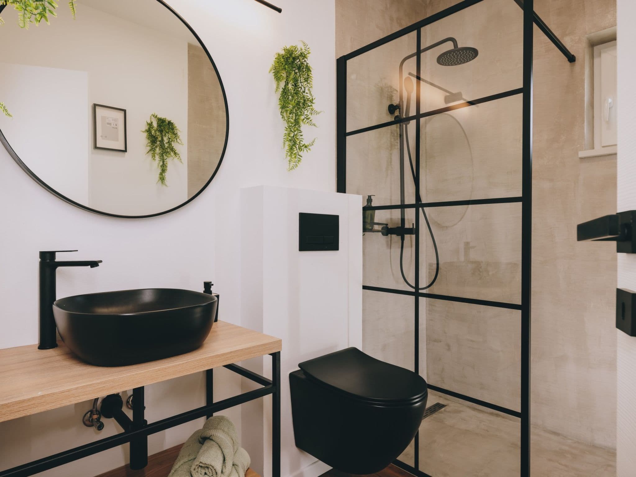 Bathroom / Wellness