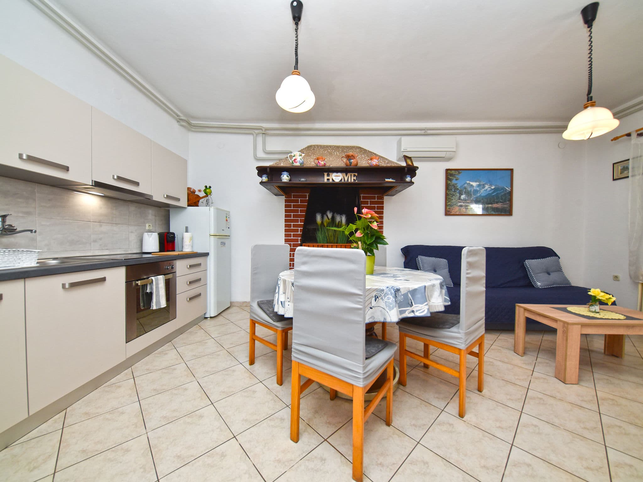 Kitchen / Dining Room