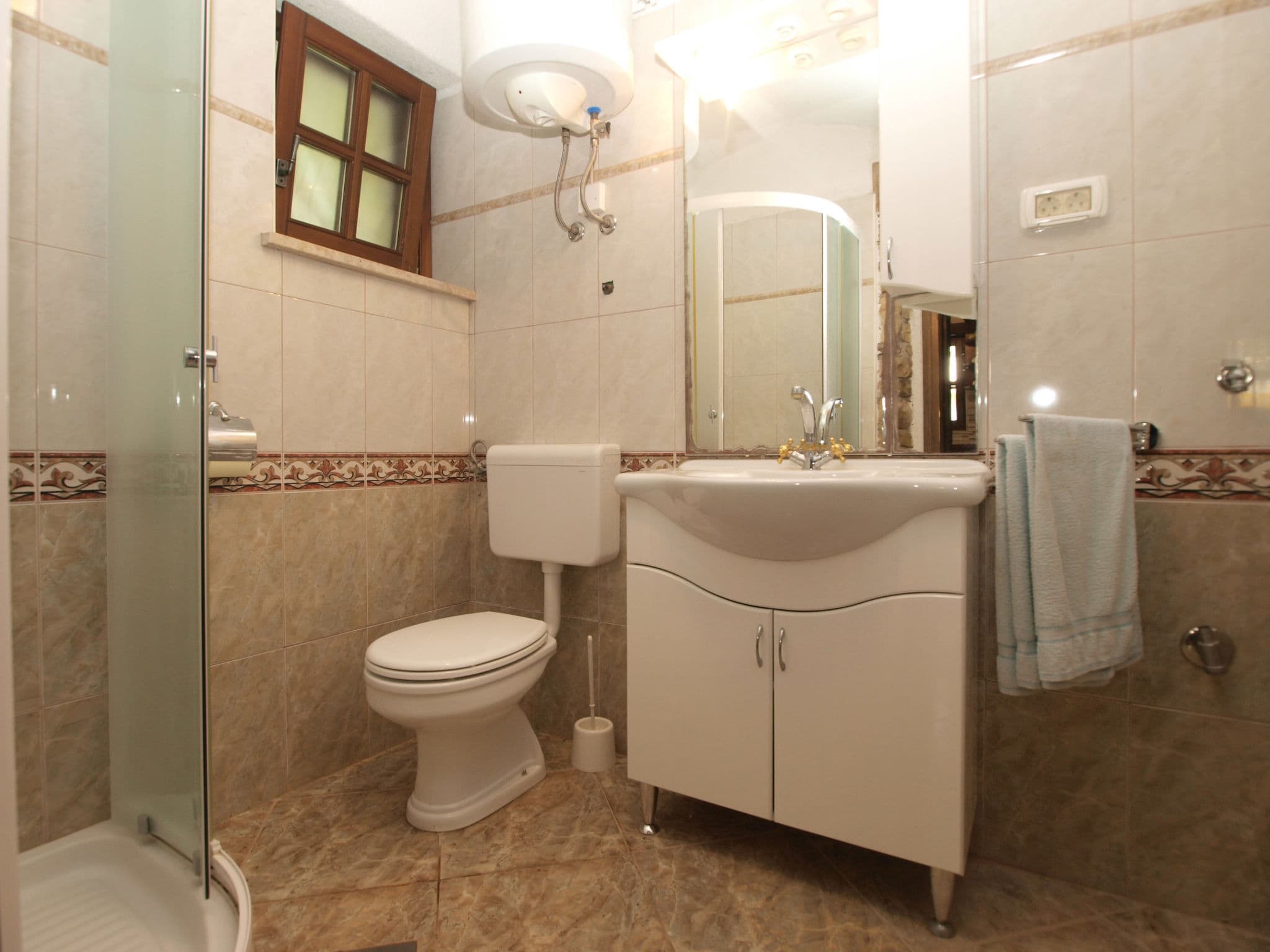 Bathroom / Wellness