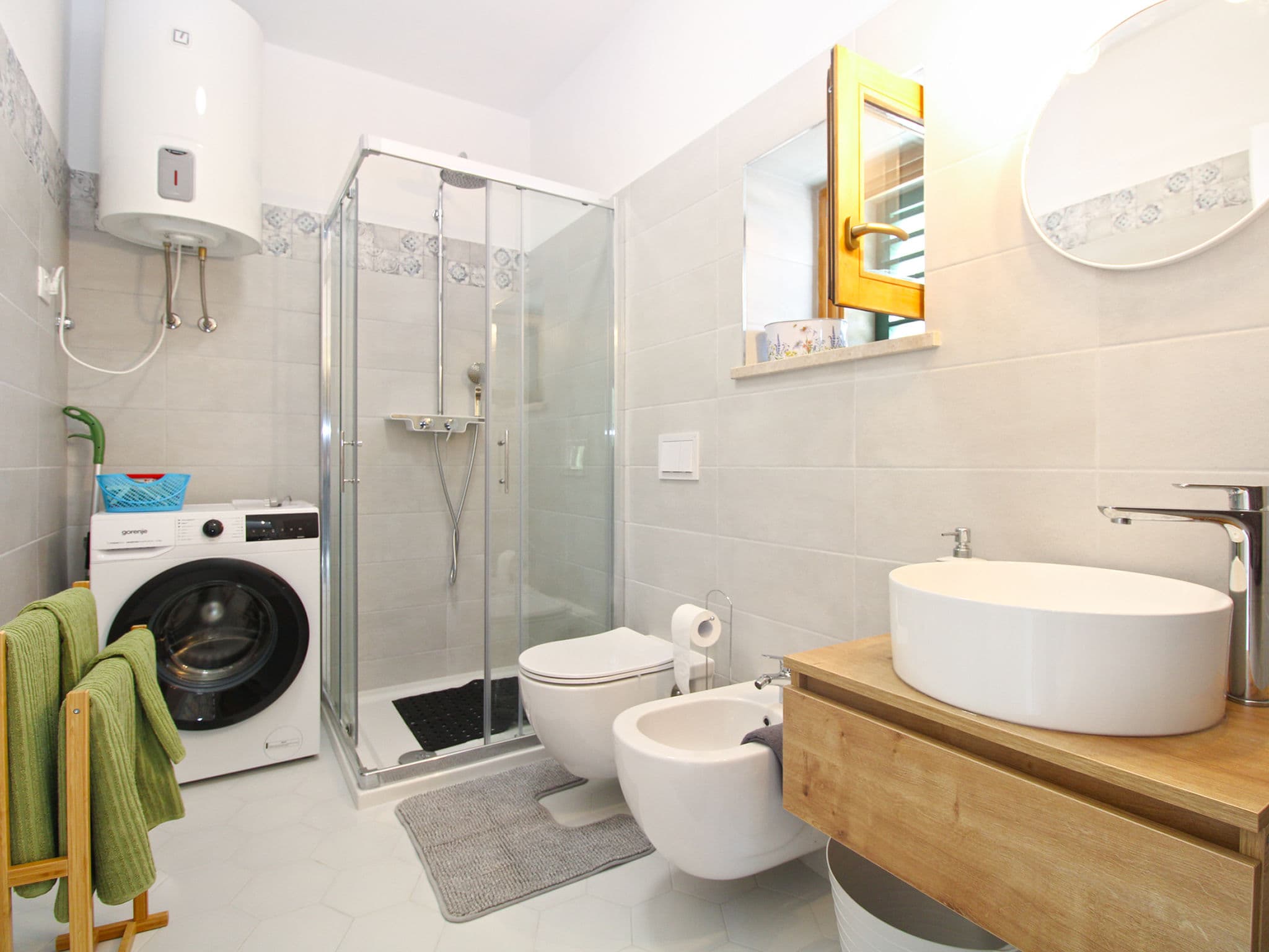 Bathroom / Wellness