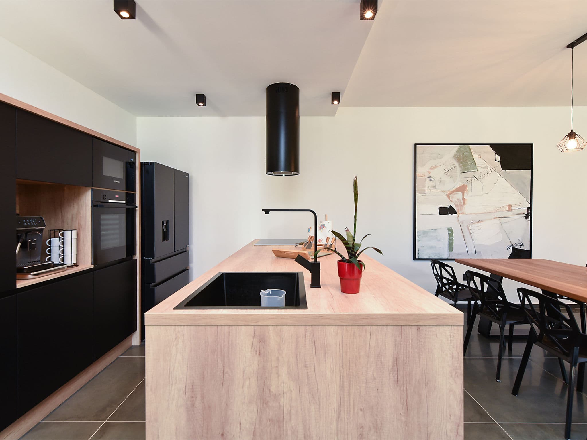 Kitchen / Dining Room